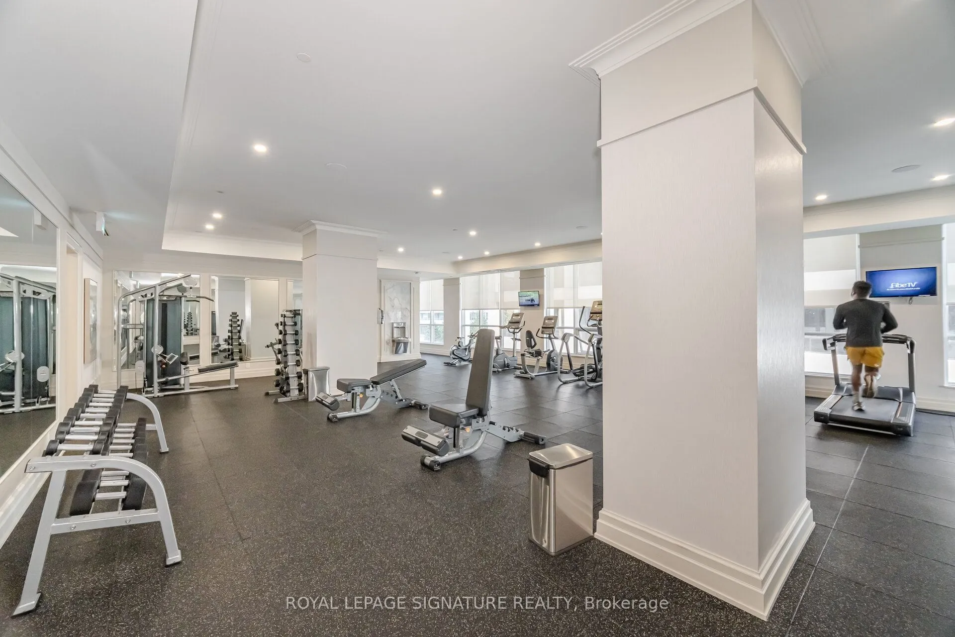 36 Elm Drive #3007