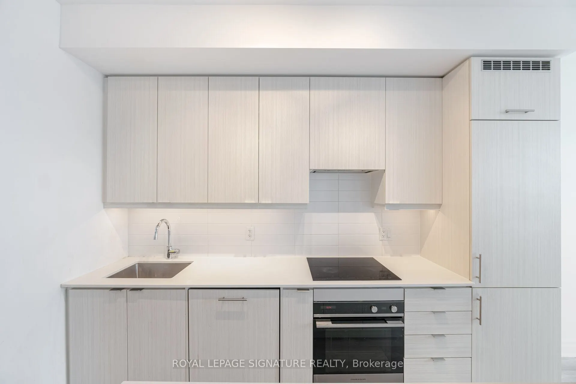36 Elm Drive #3007