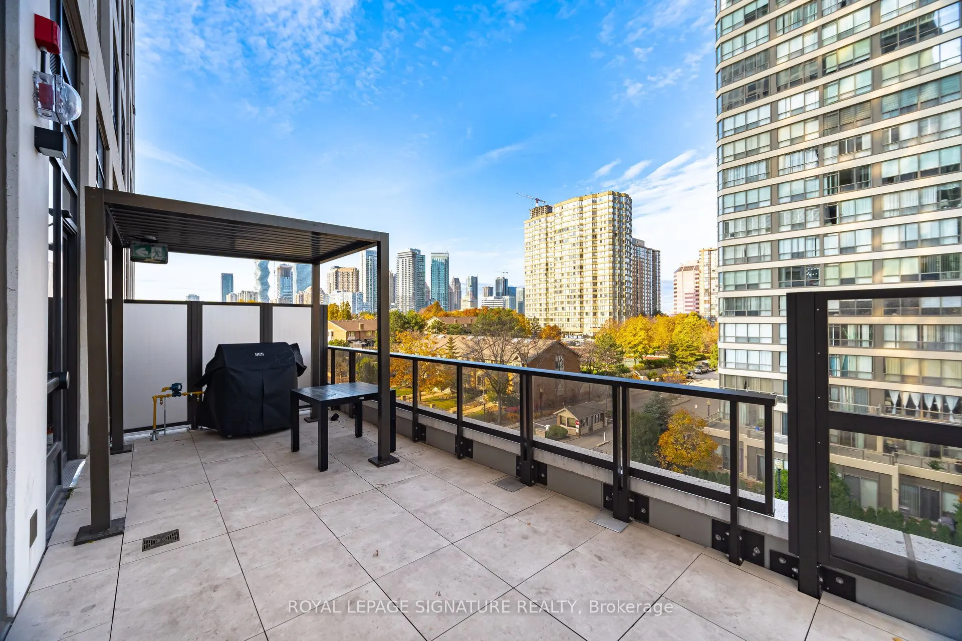 36 Elm Drive #3007