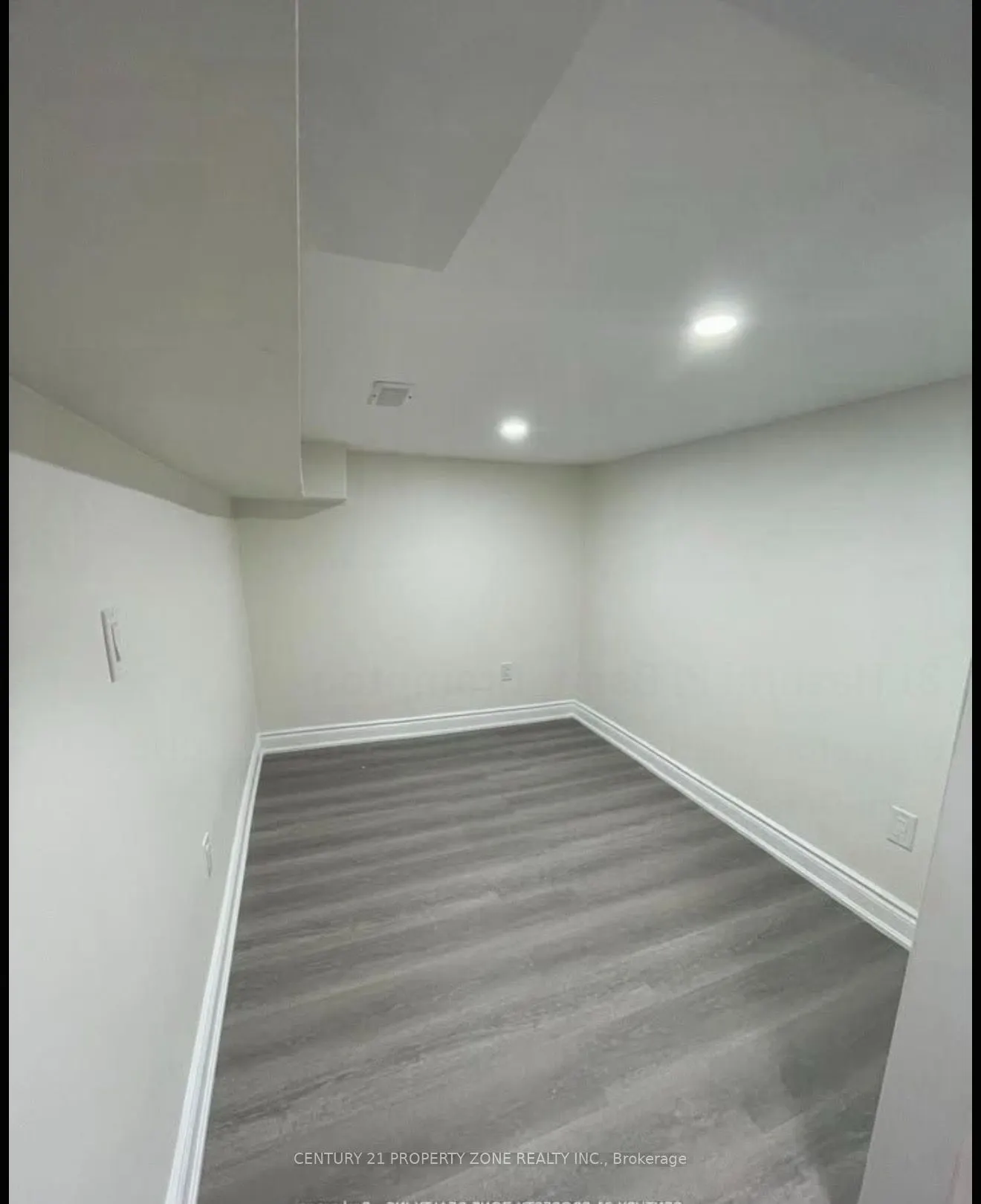 39 Hashmi Place