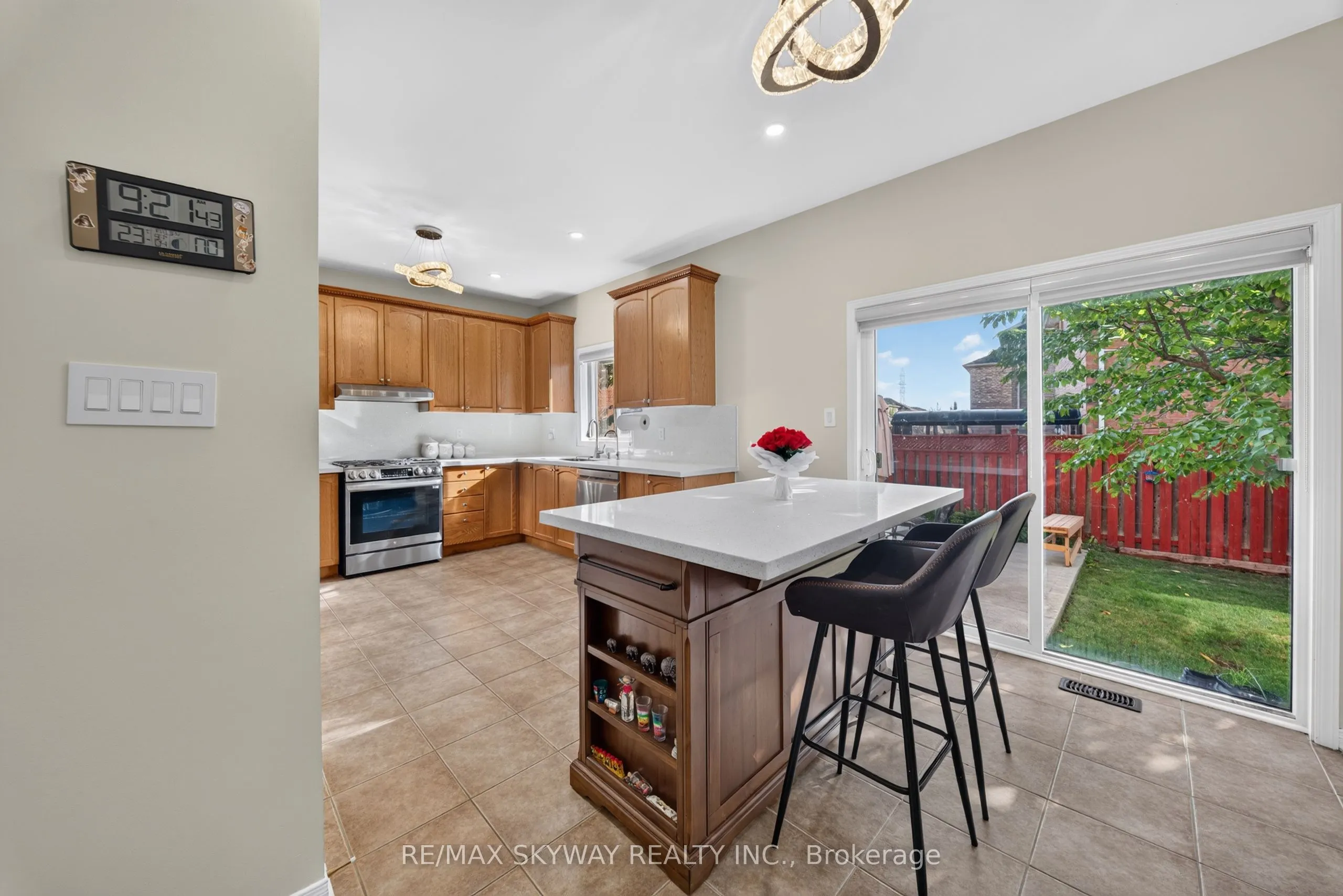 59 Crystal Glen Crescent