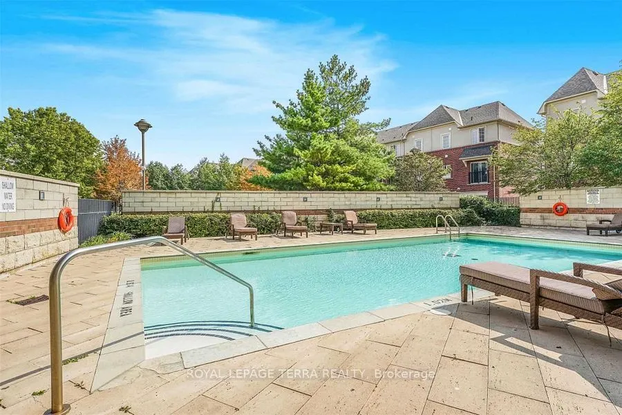 2379 Central Park Drive #1011