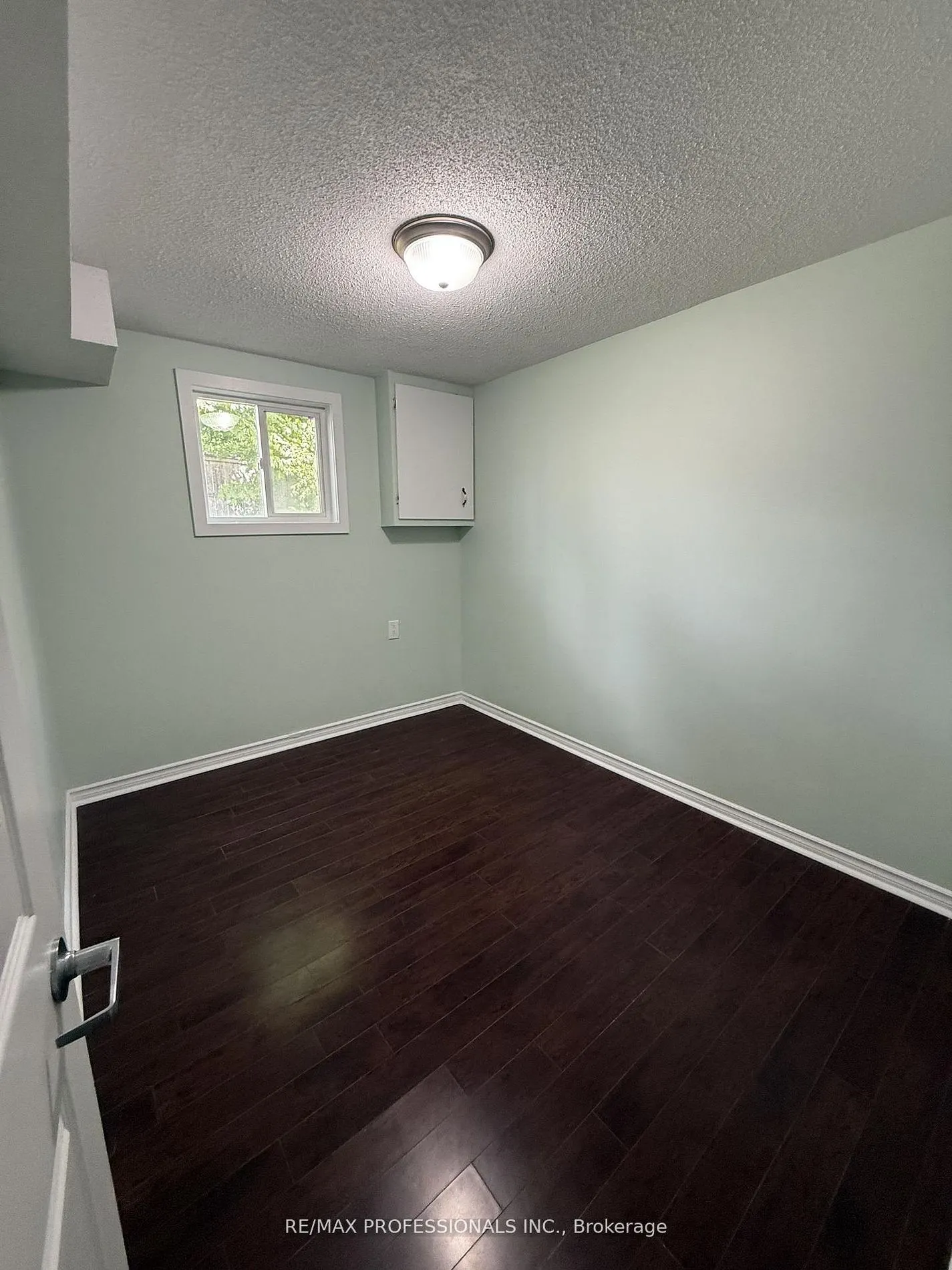 23 Dunwich Place #Basement