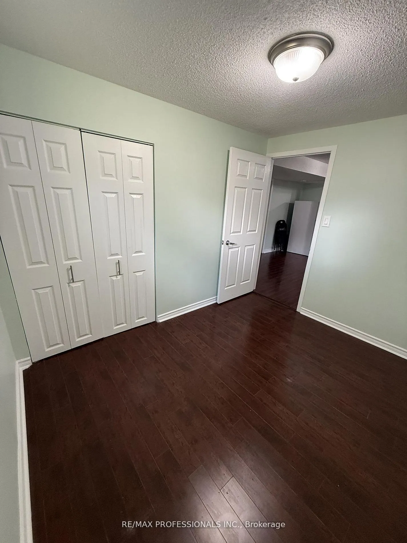 23 Dunwich Place #Basement