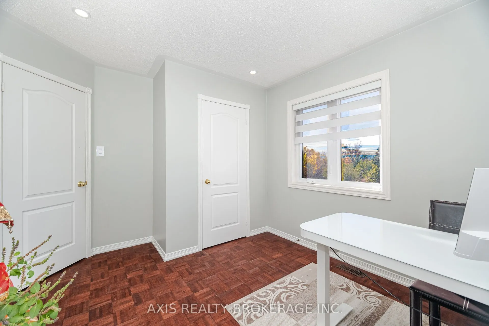 2 Queen Mary Drive