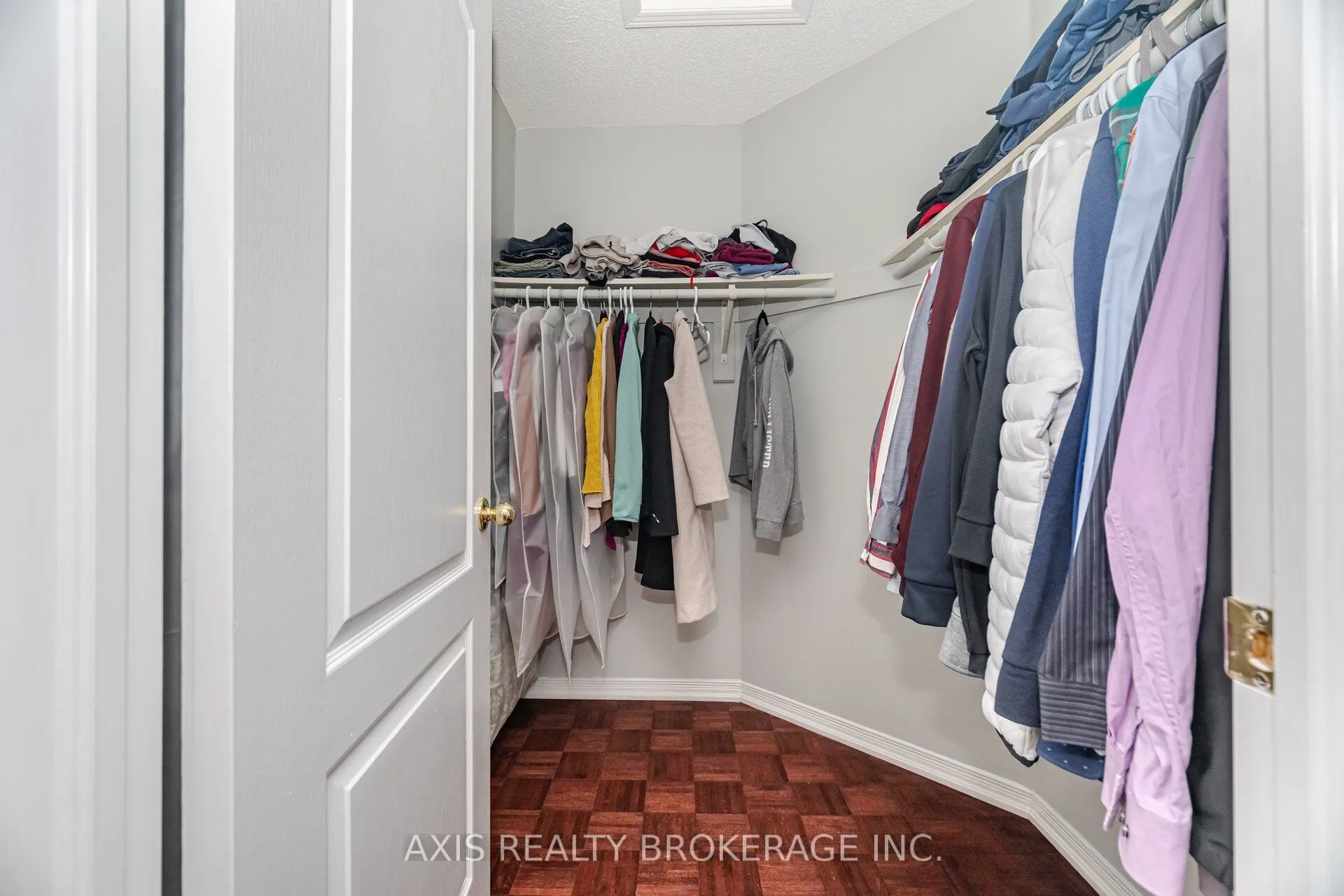 2 Queen Mary Drive