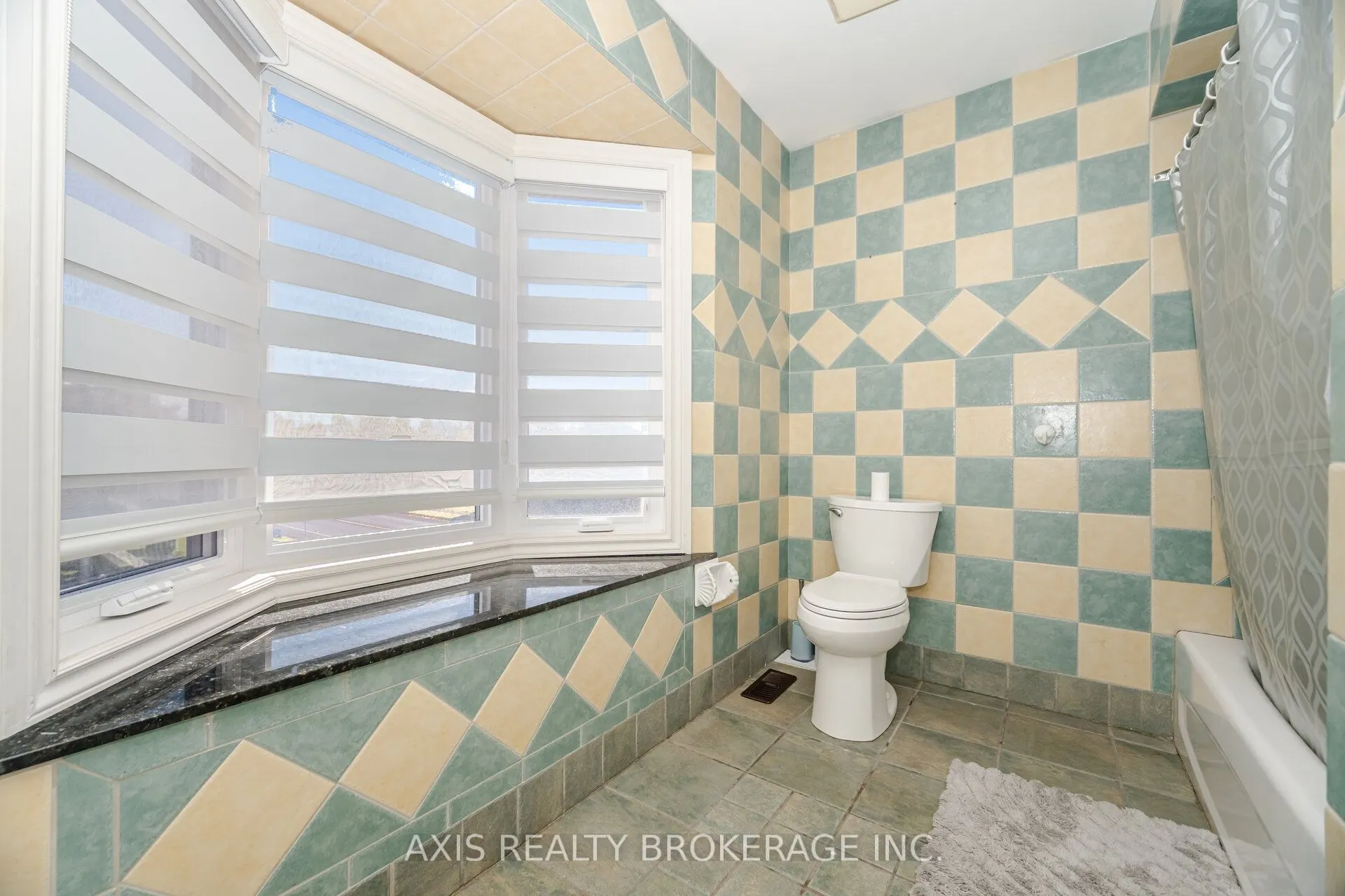2 Queen Mary Drive