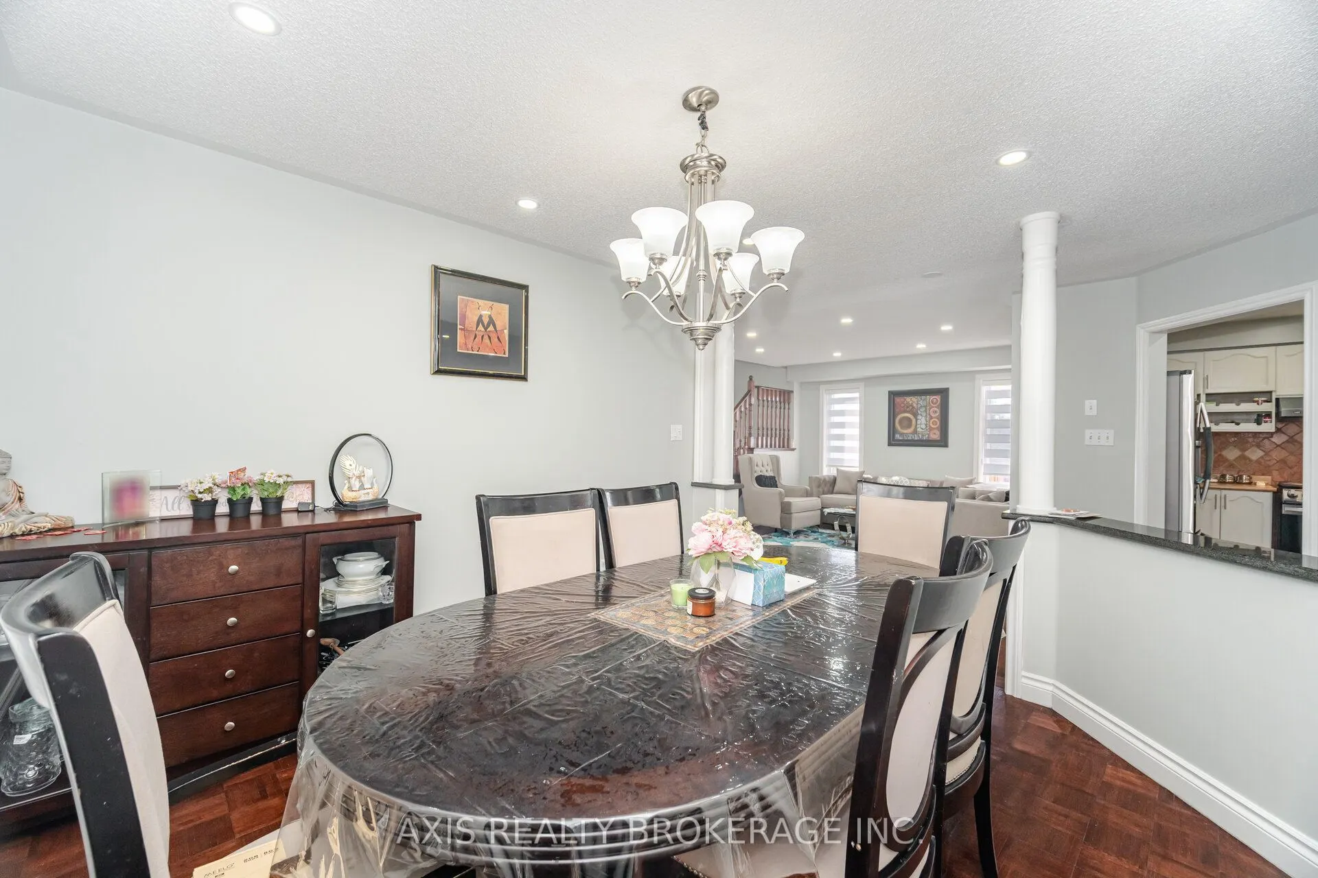 2 Queen Mary Drive