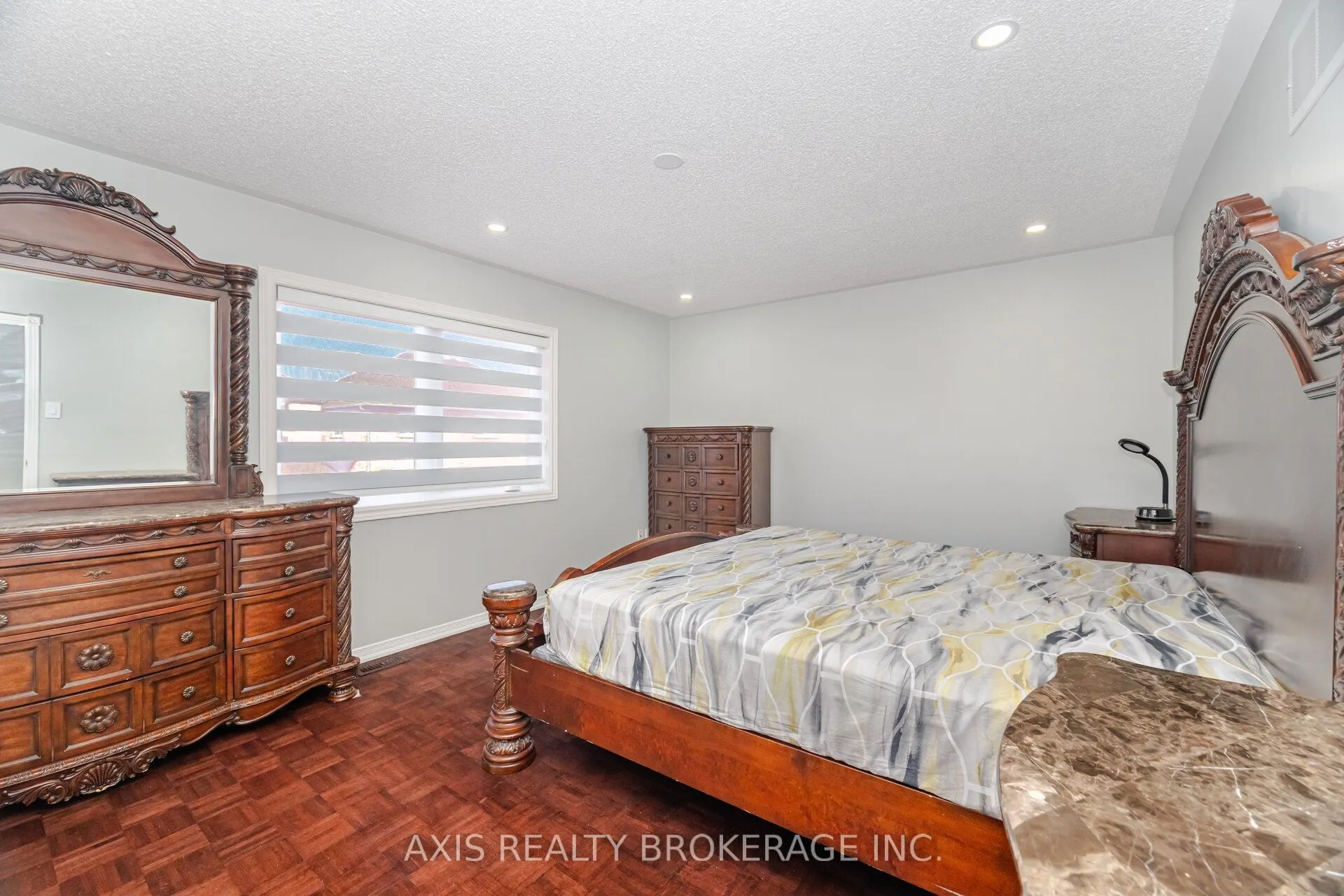 2 Queen Mary Drive