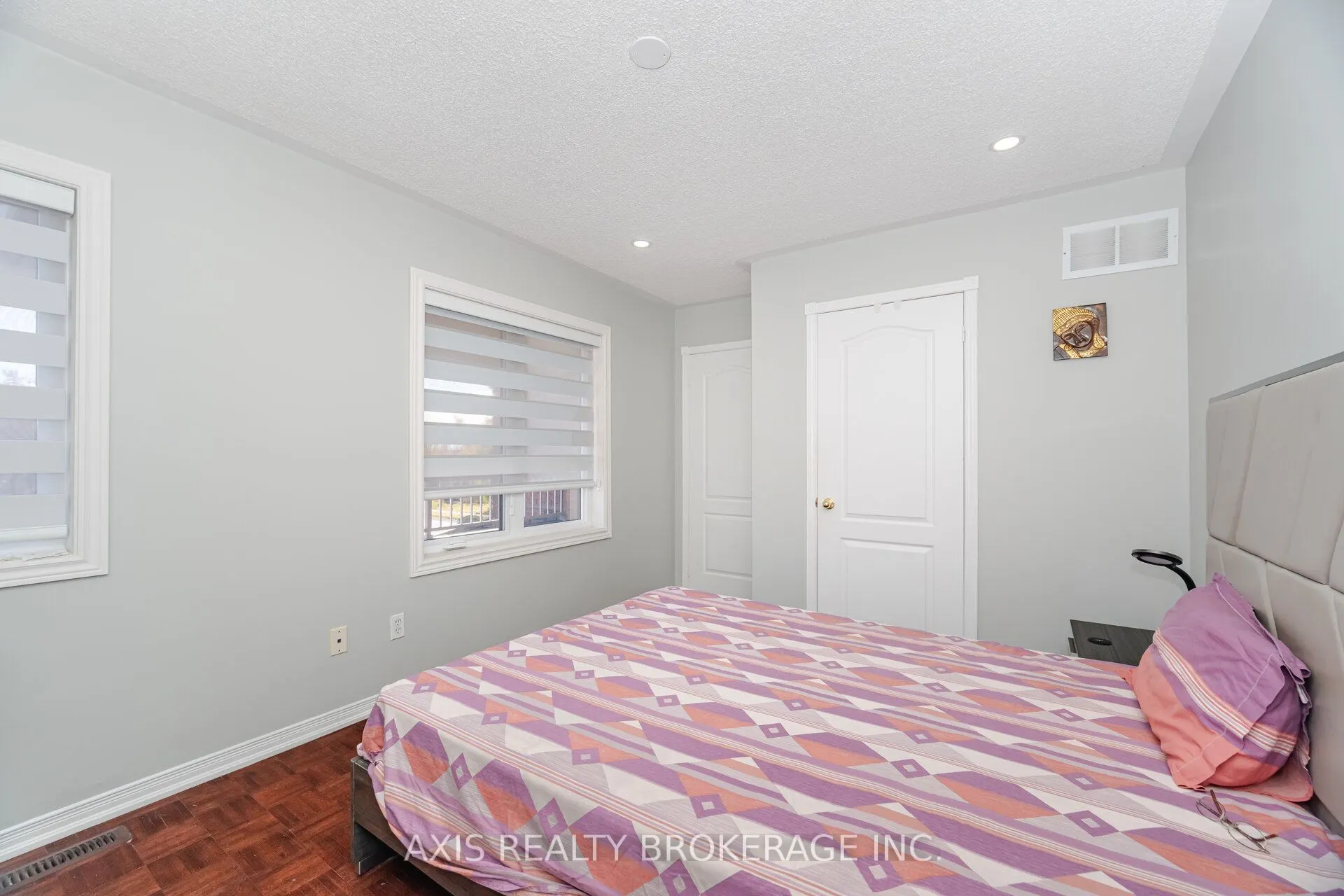 2 Queen Mary Drive