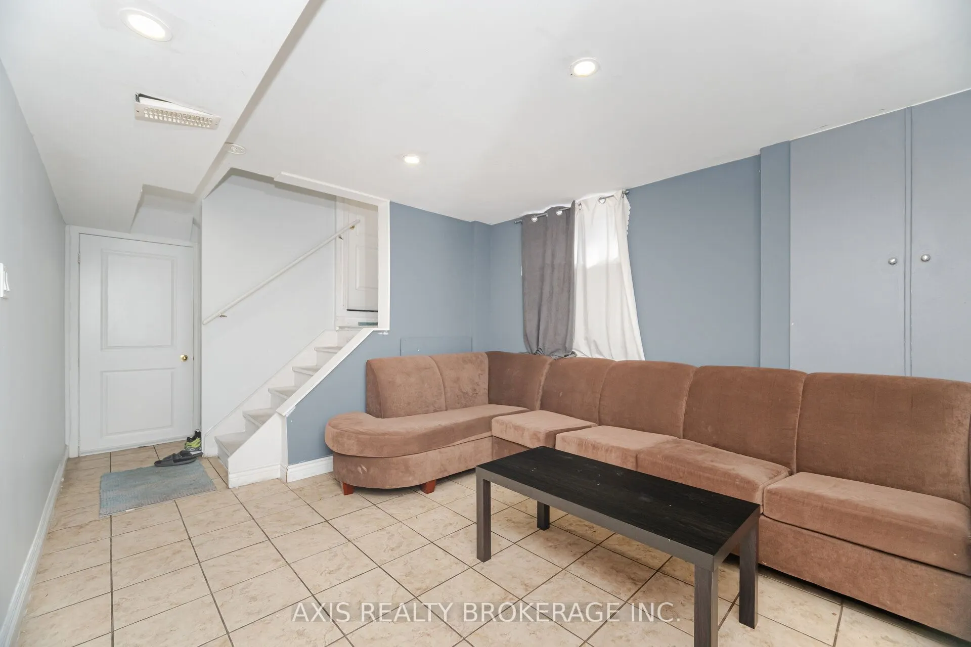 2 Queen Mary Drive