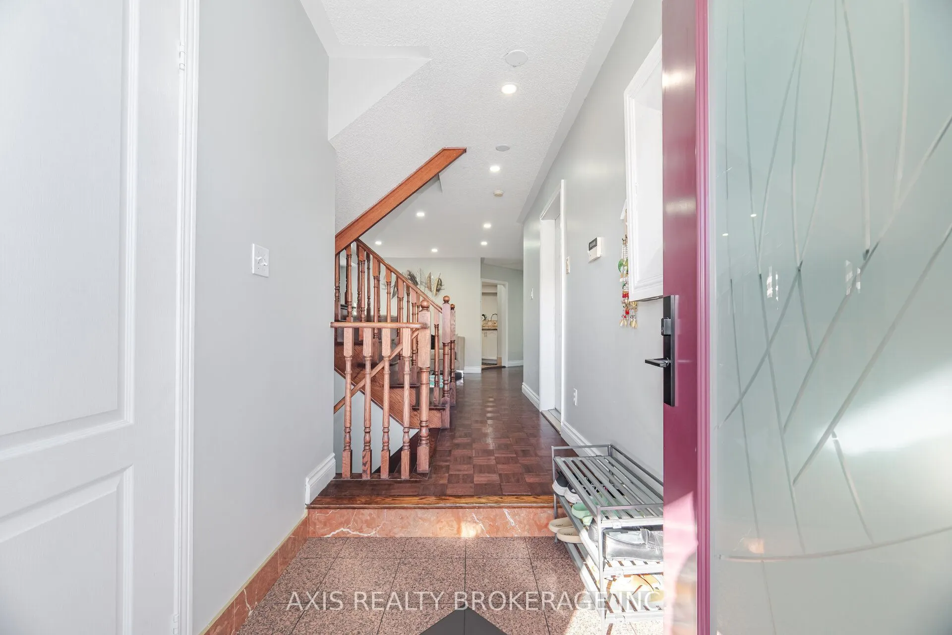 2 Queen Mary Drive