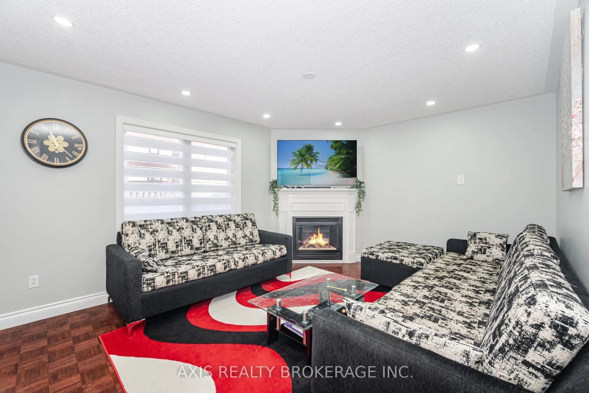 2 Queen Mary Drive