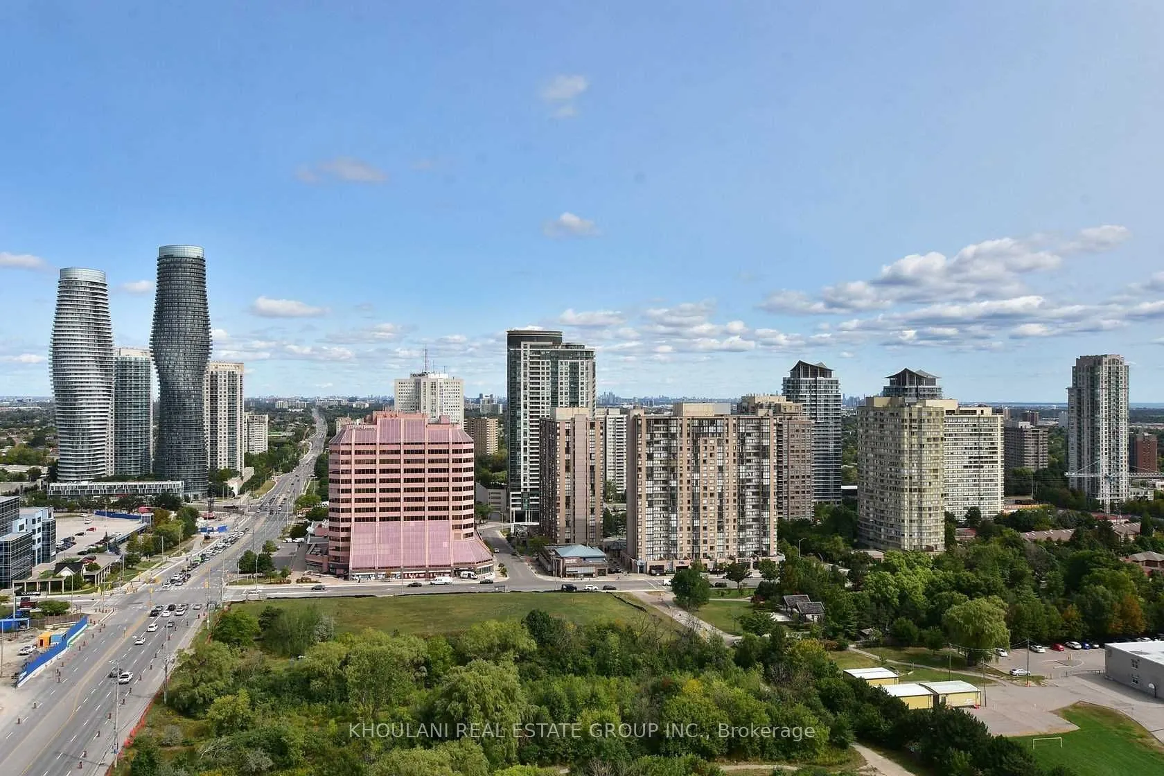 220 Burnhamthorpe Road #2201