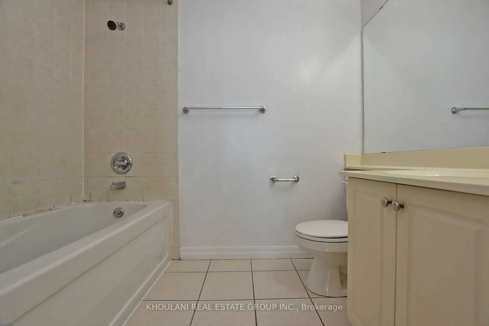 220 Burnhamthorpe Road #2201