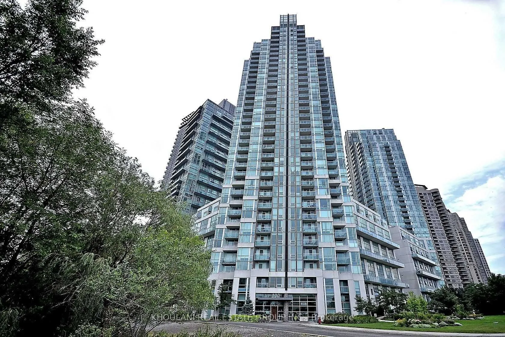 220 Burnhamthorpe Road #2201