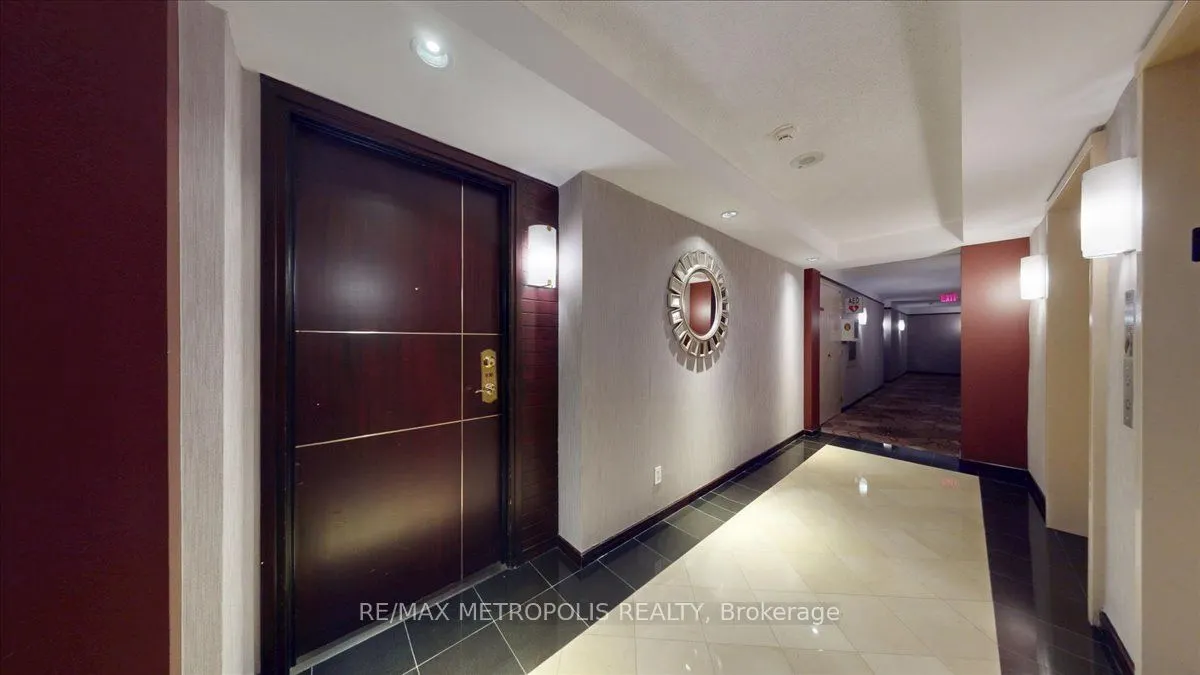 2111 Lake Shore Boulevard W #816
