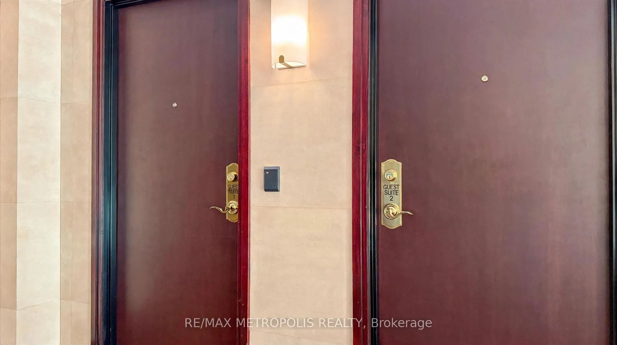 2111 Lake Shore Boulevard W #816