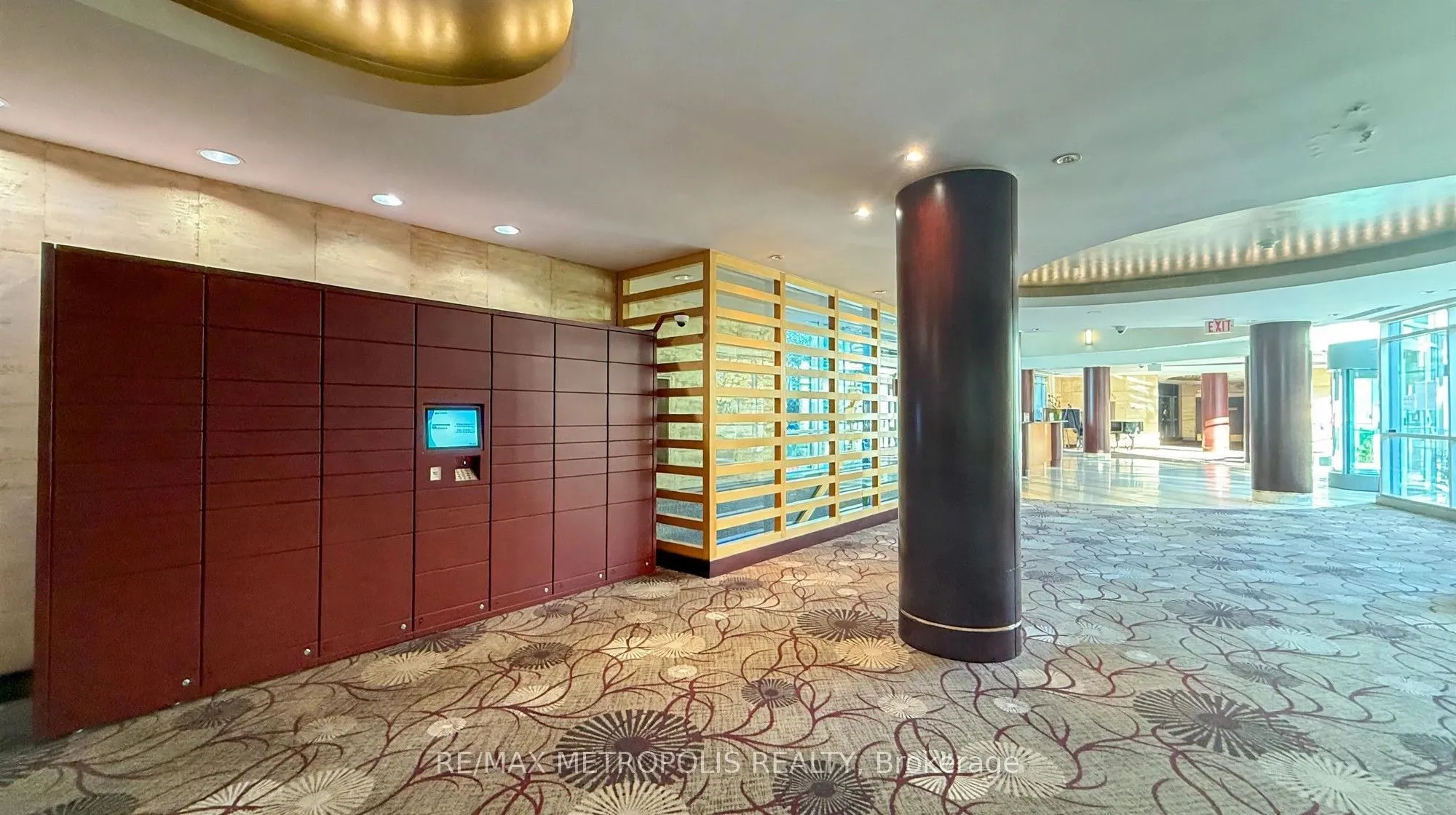 2111 Lake Shore Boulevard W #816