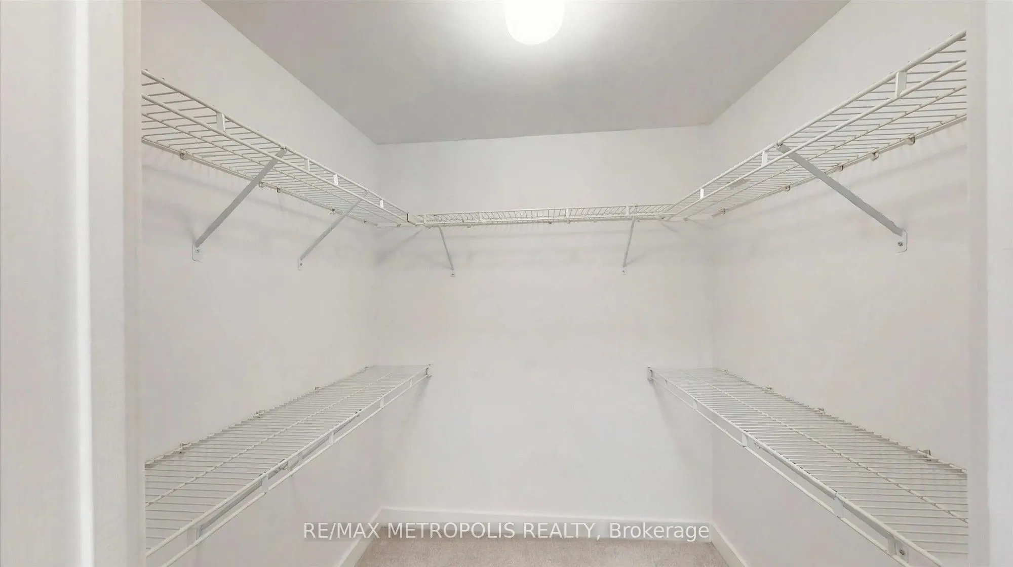 2111 Lake Shore Boulevard W #816