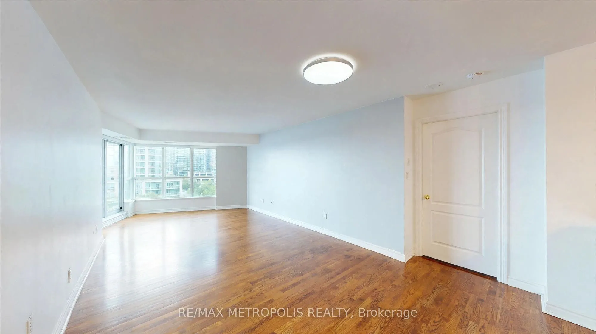 2111 Lake Shore Boulevard W #816