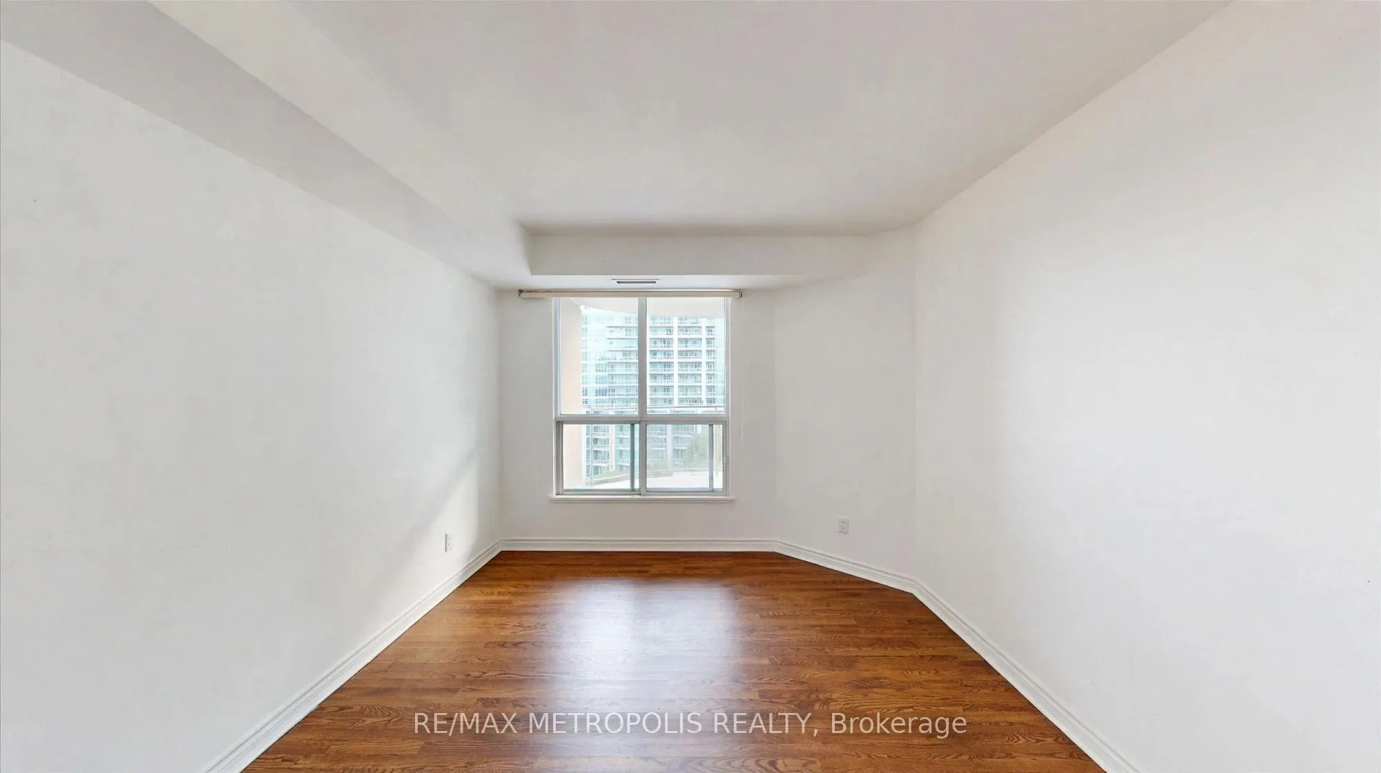 2111 Lake Shore Boulevard W #816