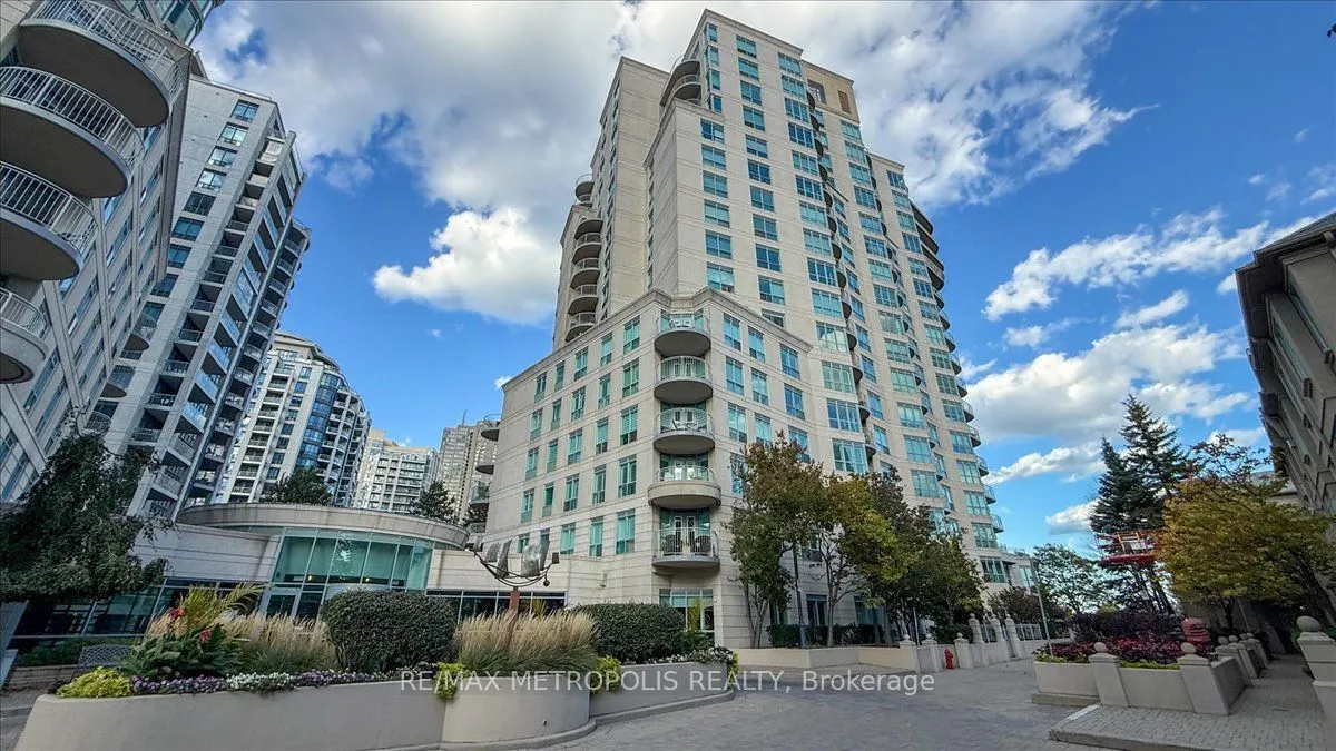 2111 Lake Shore Boulevard W #816
