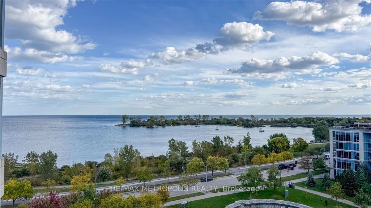 2111 Lake Shore Boulevard W #816