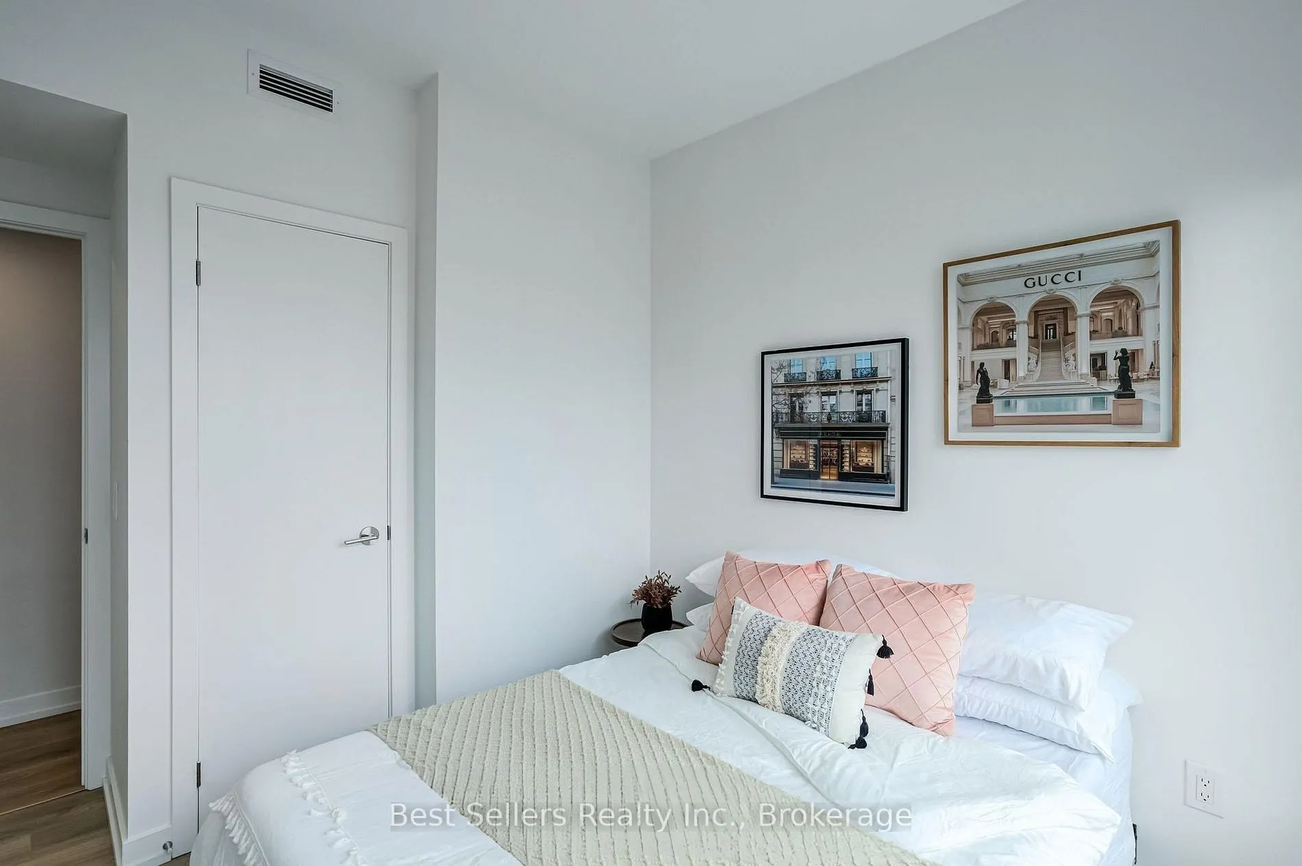 1100 Sheppard Avenue W #908