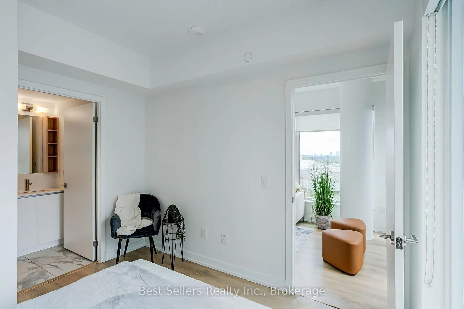 1100 Sheppard Avenue W #908