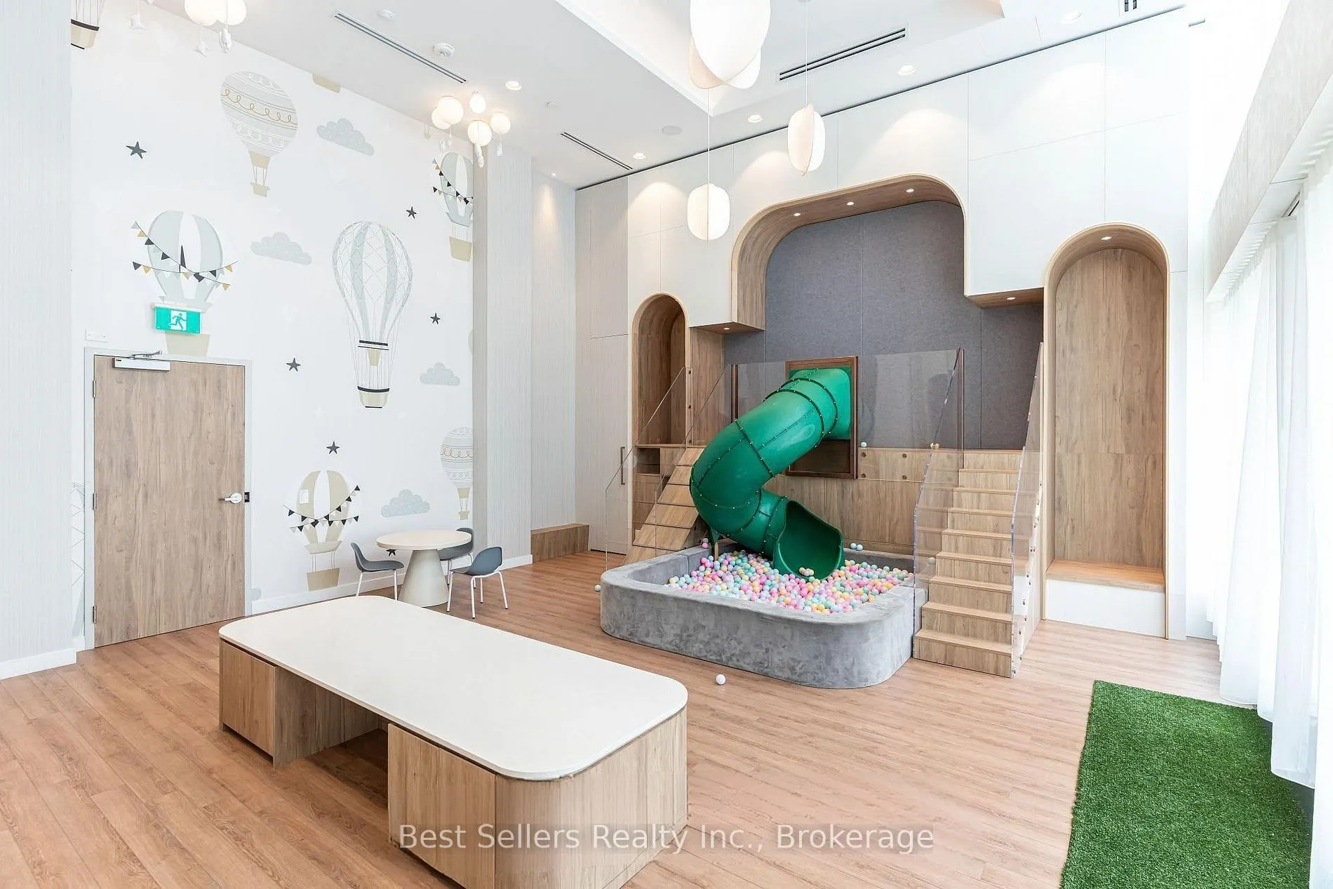 1100 Sheppard Avenue W #908
