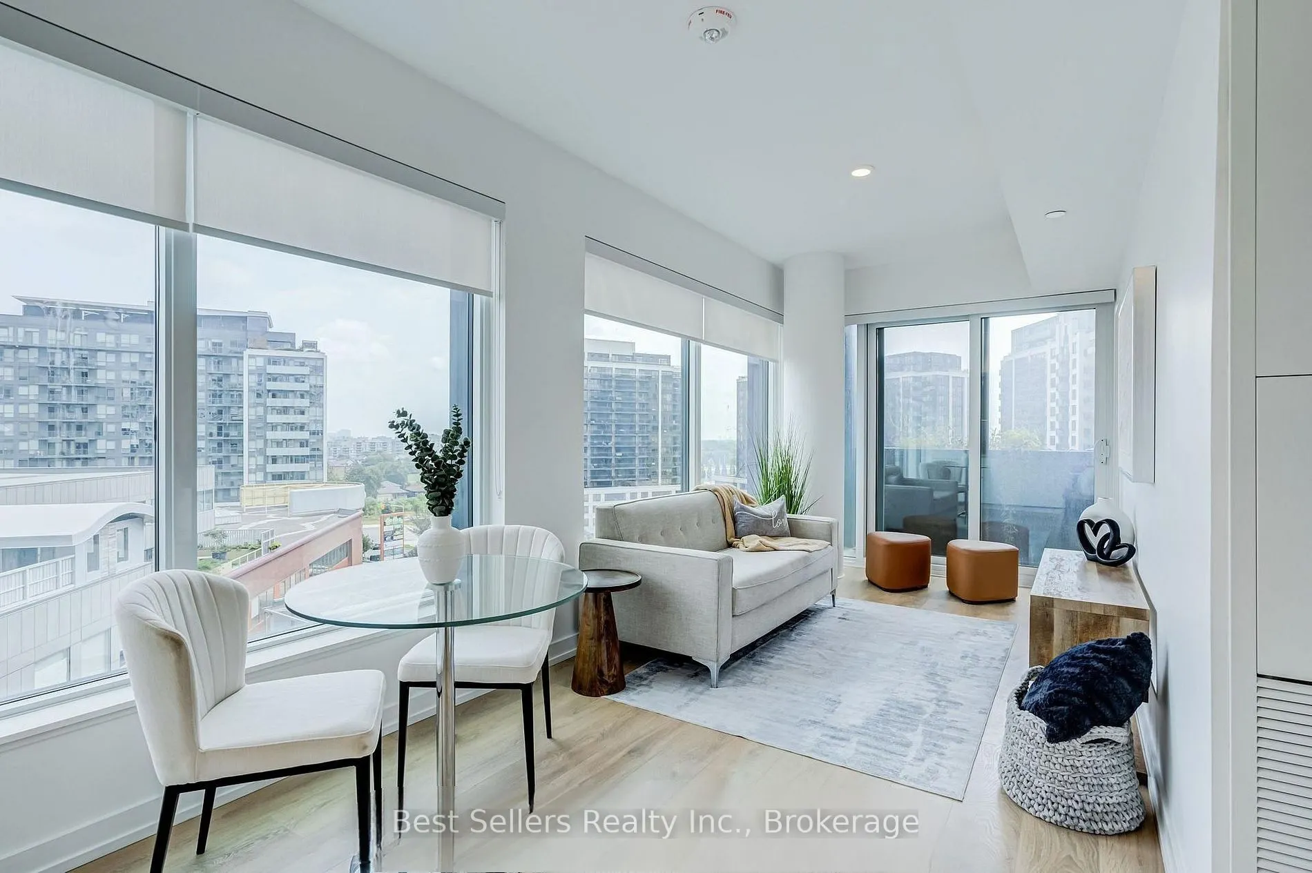 1100 Sheppard Avenue W #908