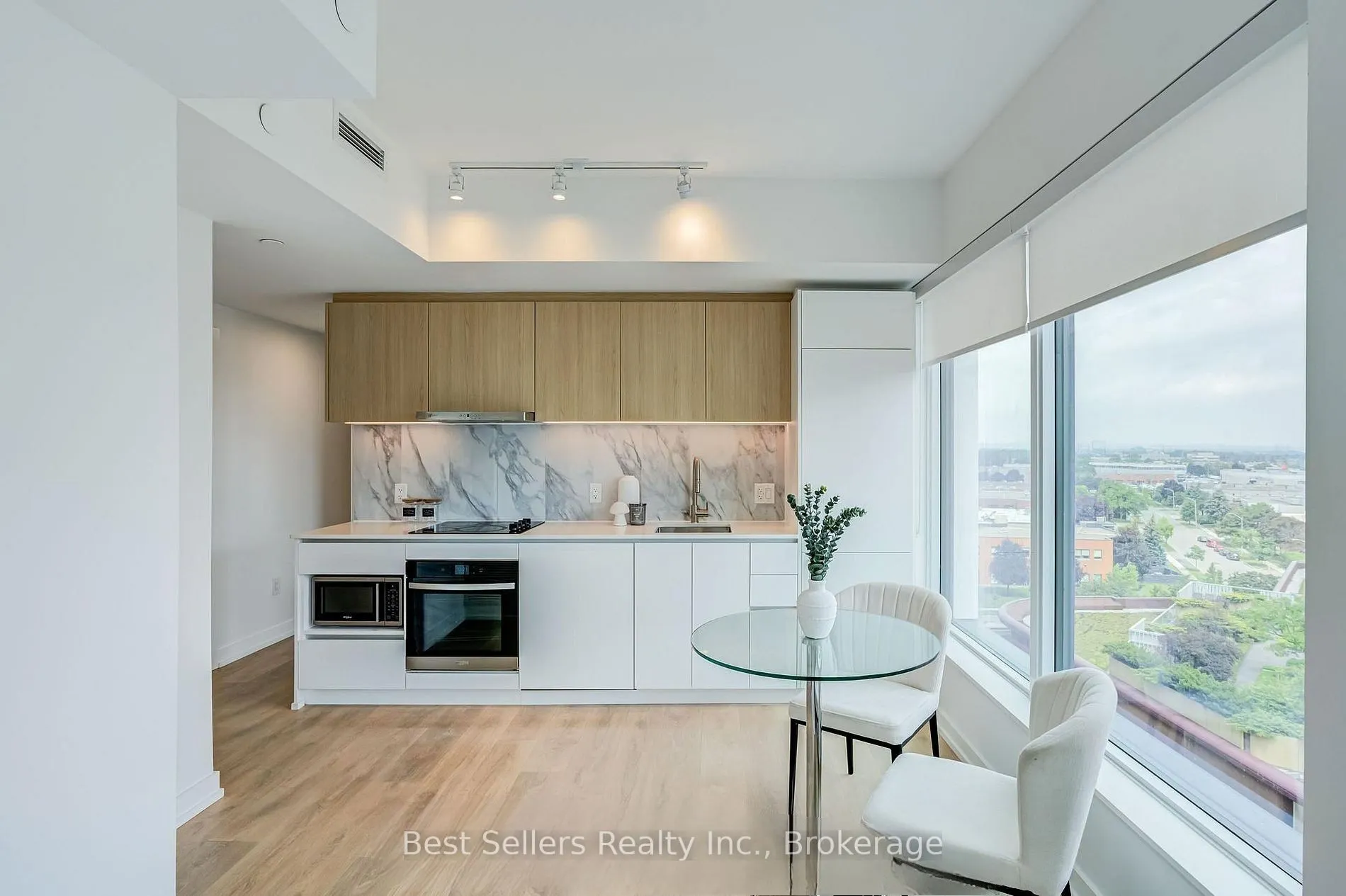 1100 Sheppard Avenue W #908