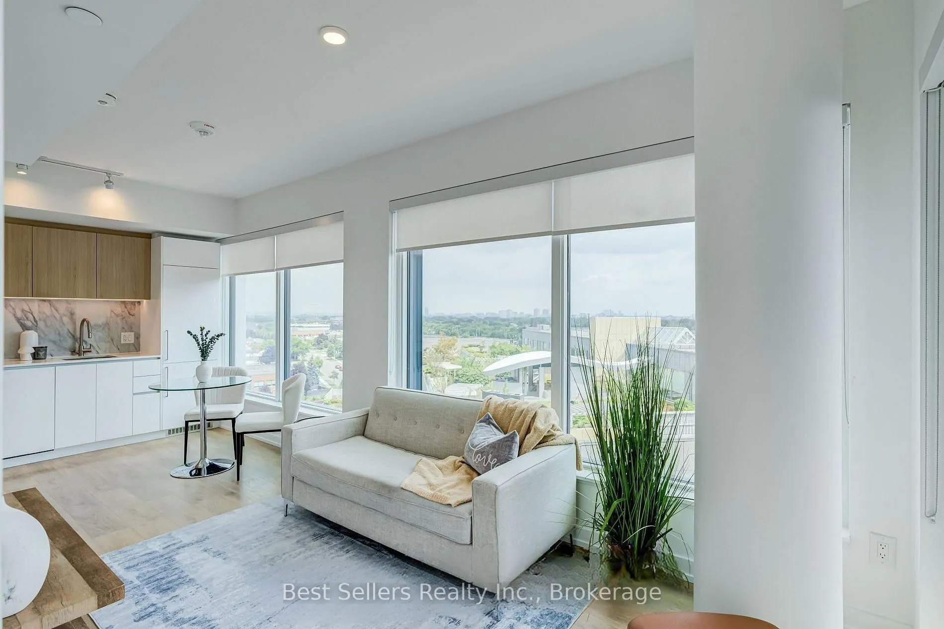 1100 Sheppard Avenue W #908