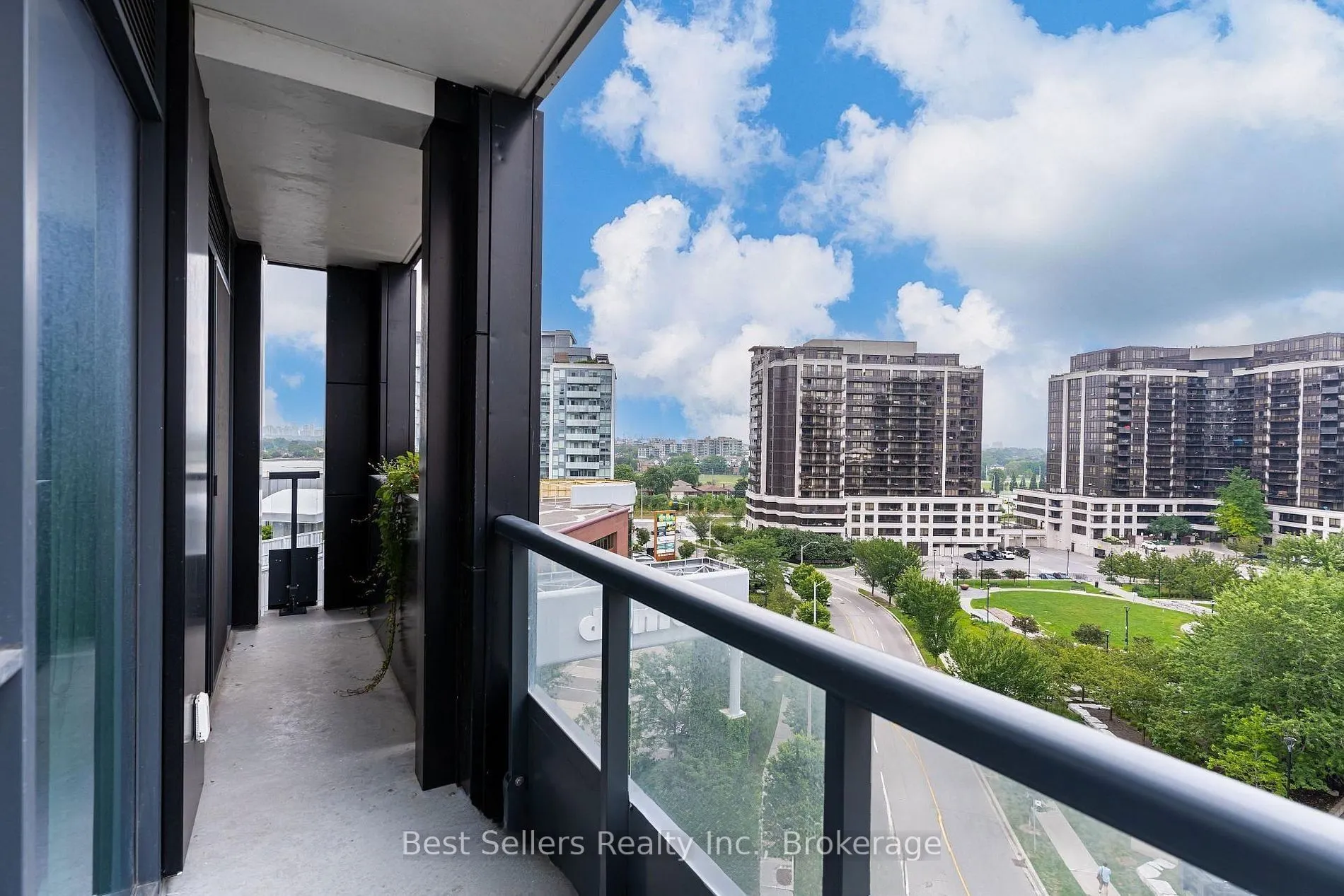 1100 Sheppard Avenue W #908