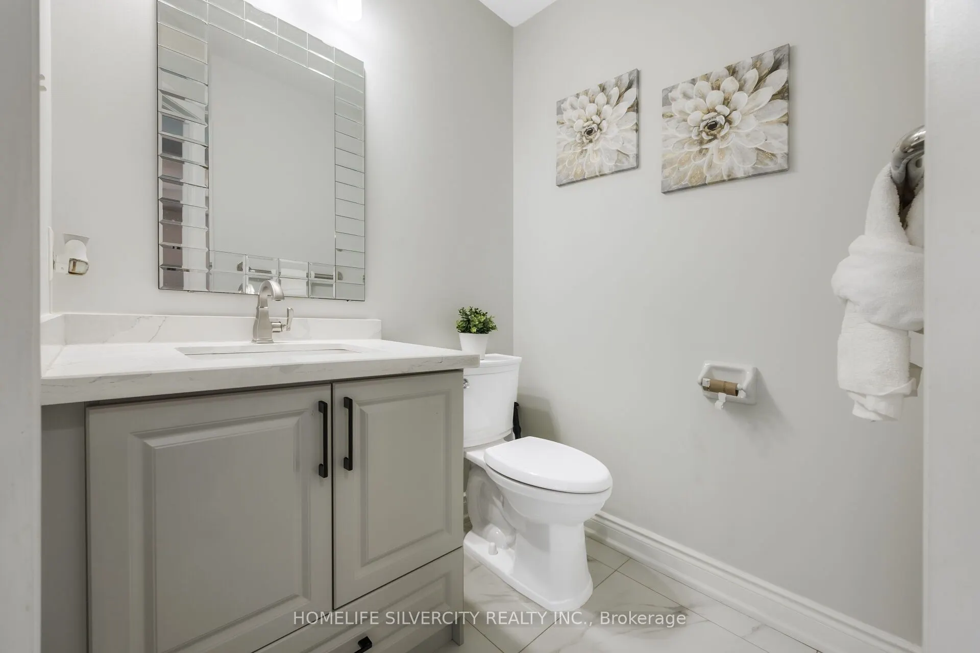 25 Van Hoof Crescent