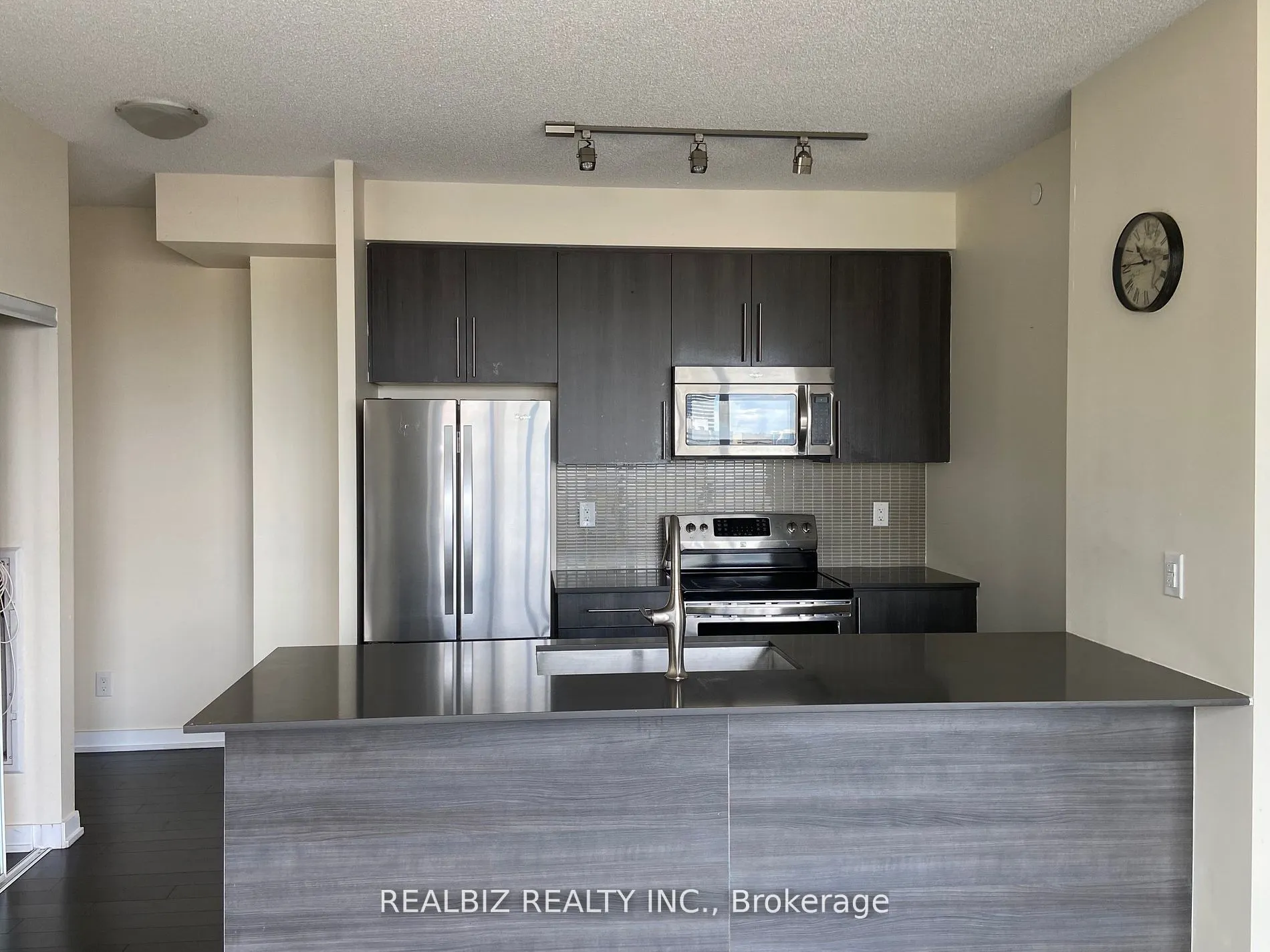 4011 Brickstone Mews E #805