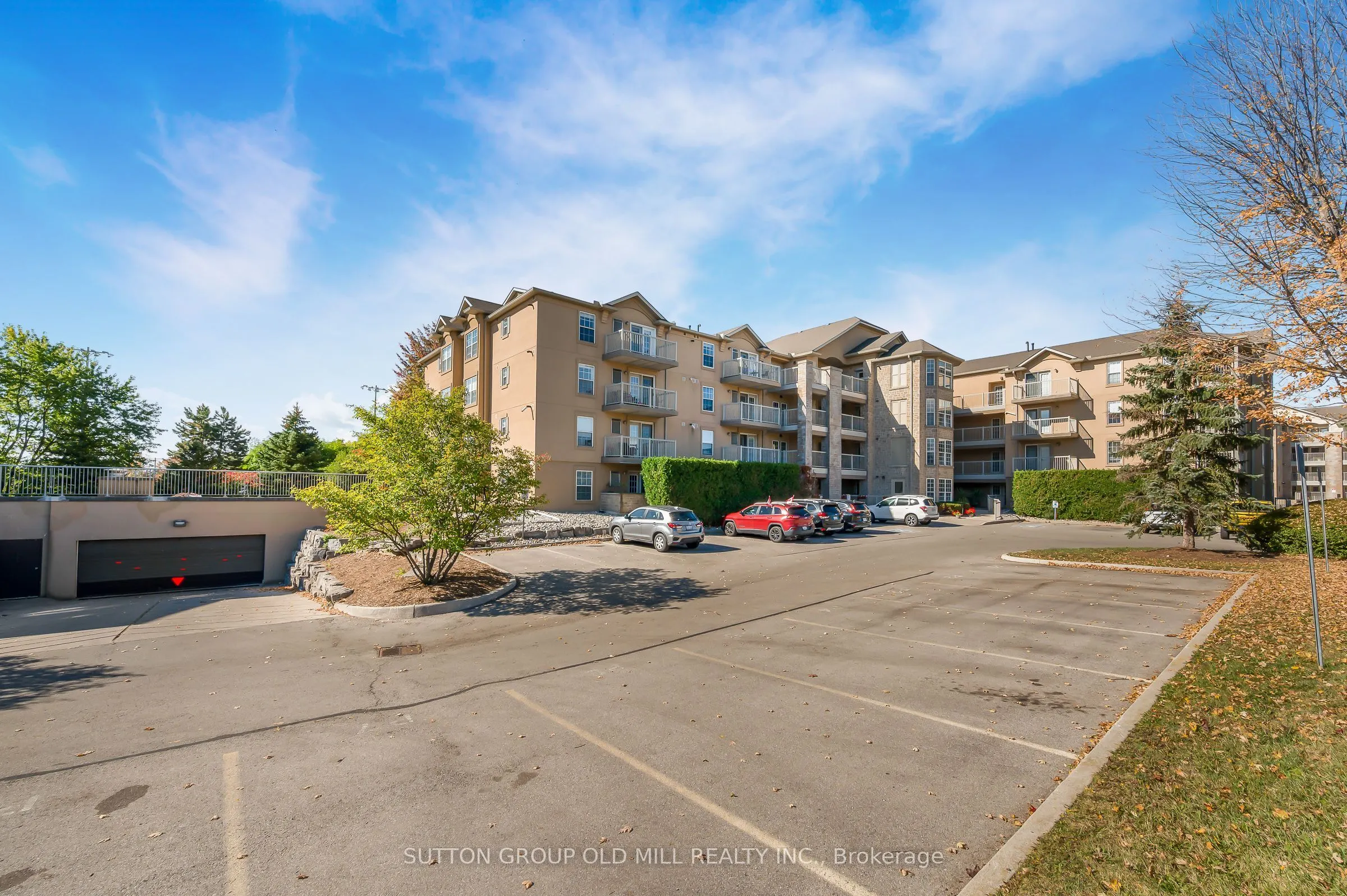 1470 Bishops Gate #208