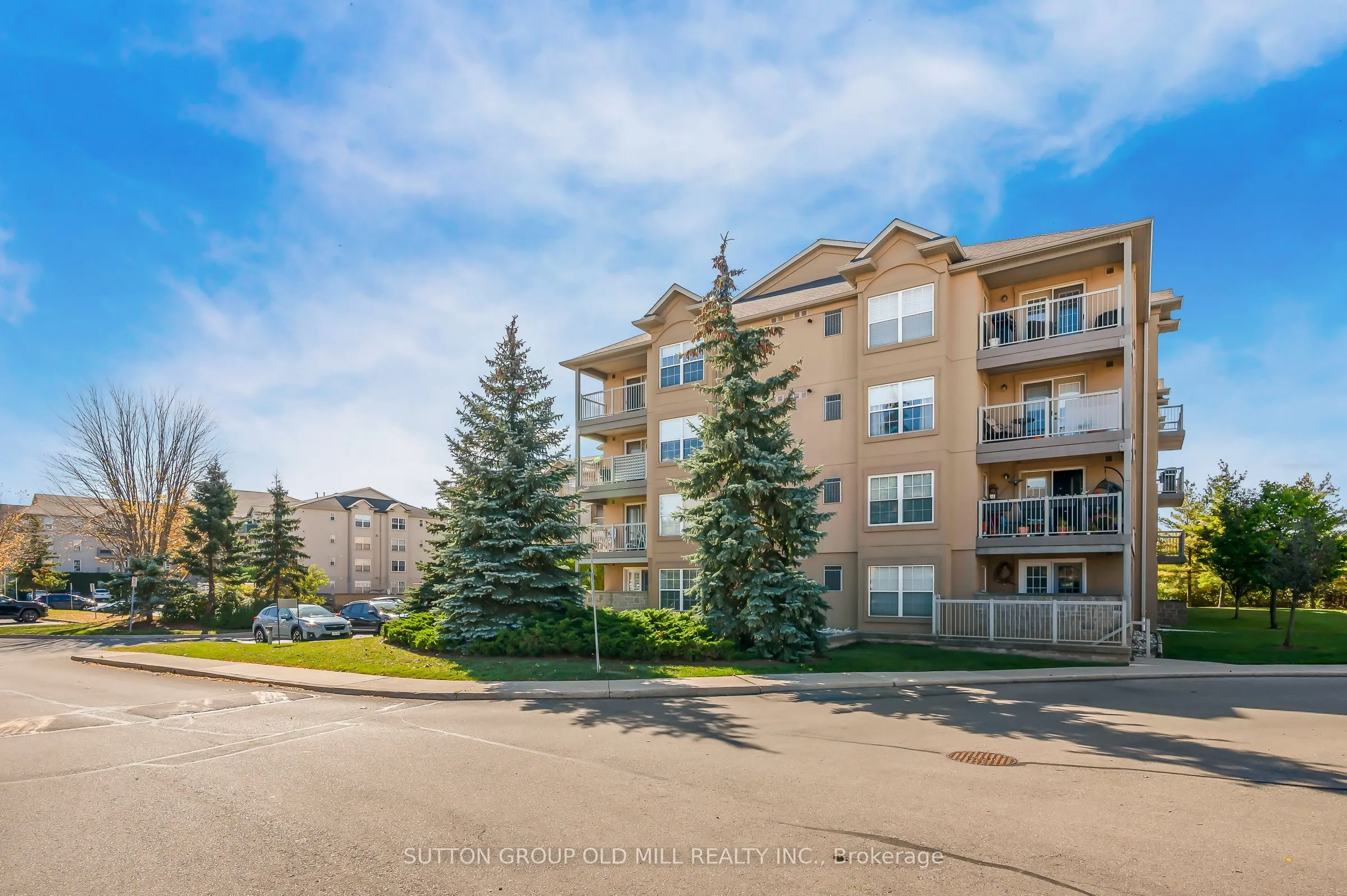 1470 Bishops Gate #208
