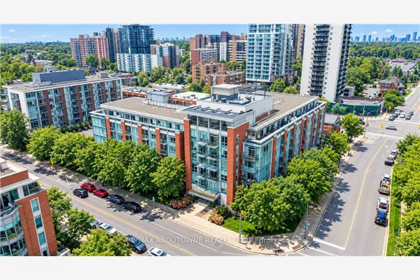 80 Port Street E #403