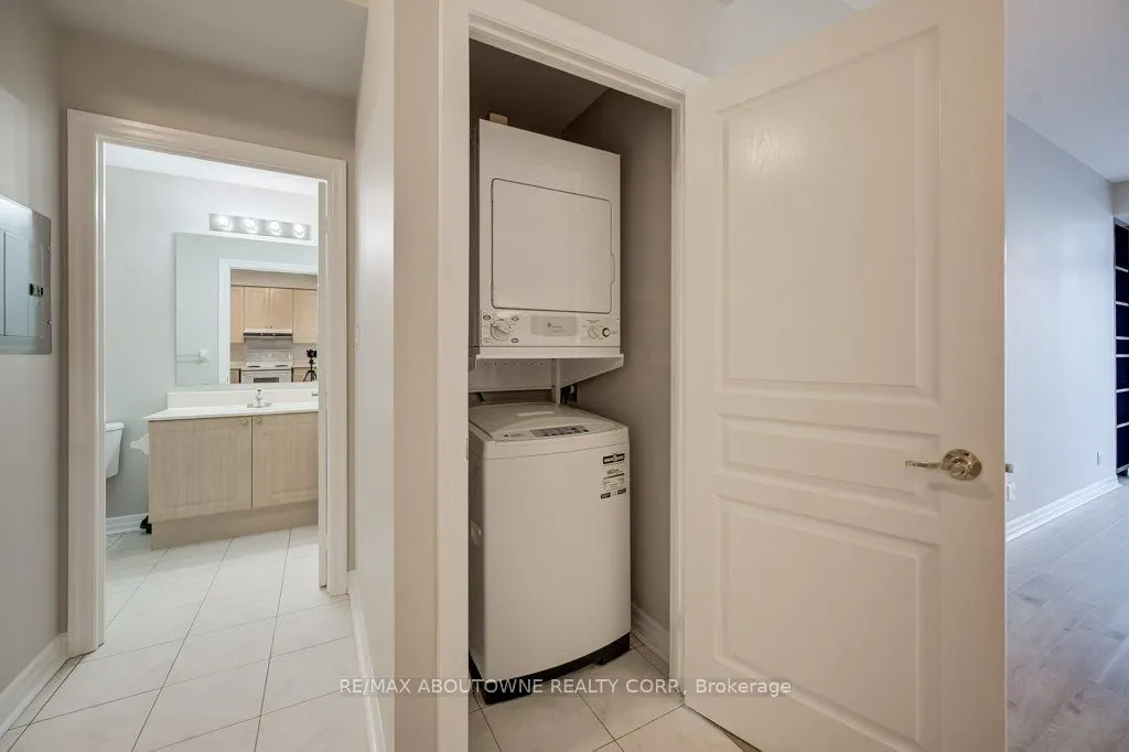 80 Port Street E #403