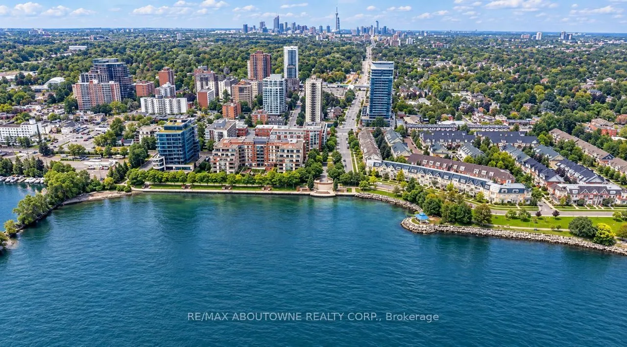 80 Port Street E #403