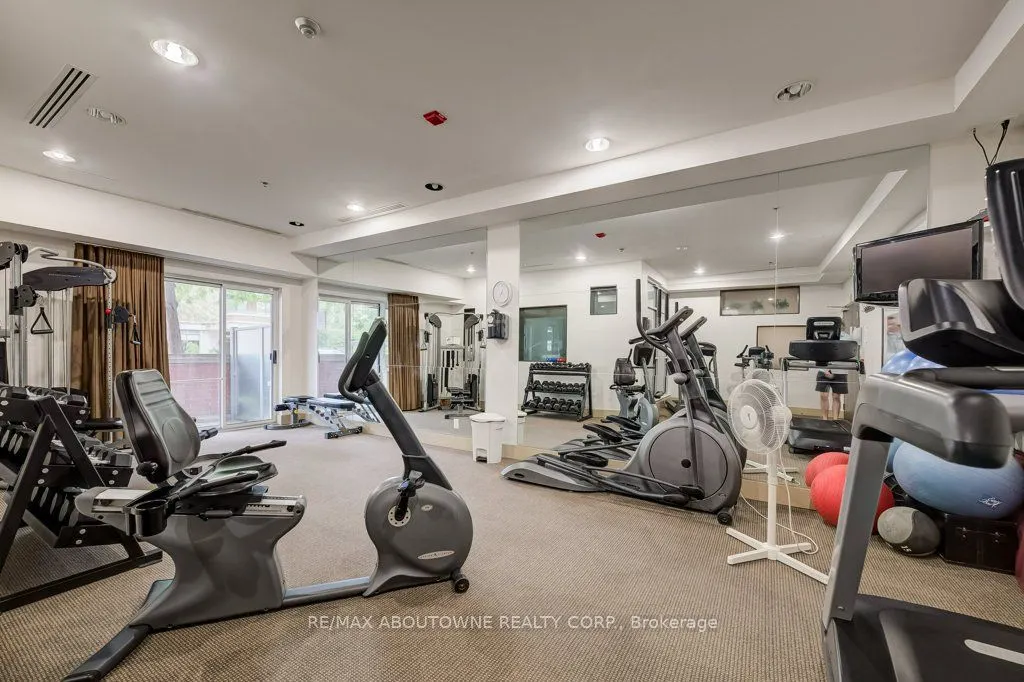 80 Port Street E #403