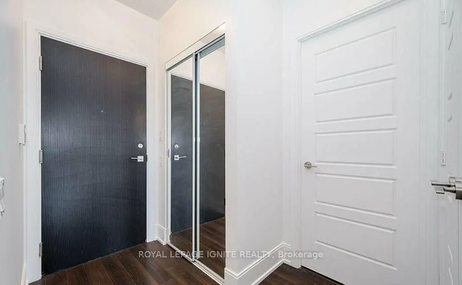 15 Viking Lane #1803
