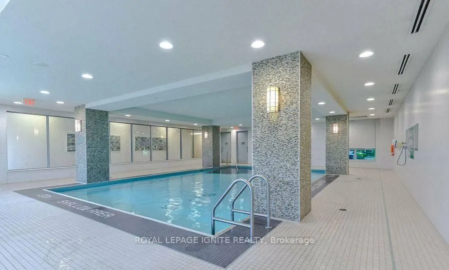 15 Viking Lane #1803
