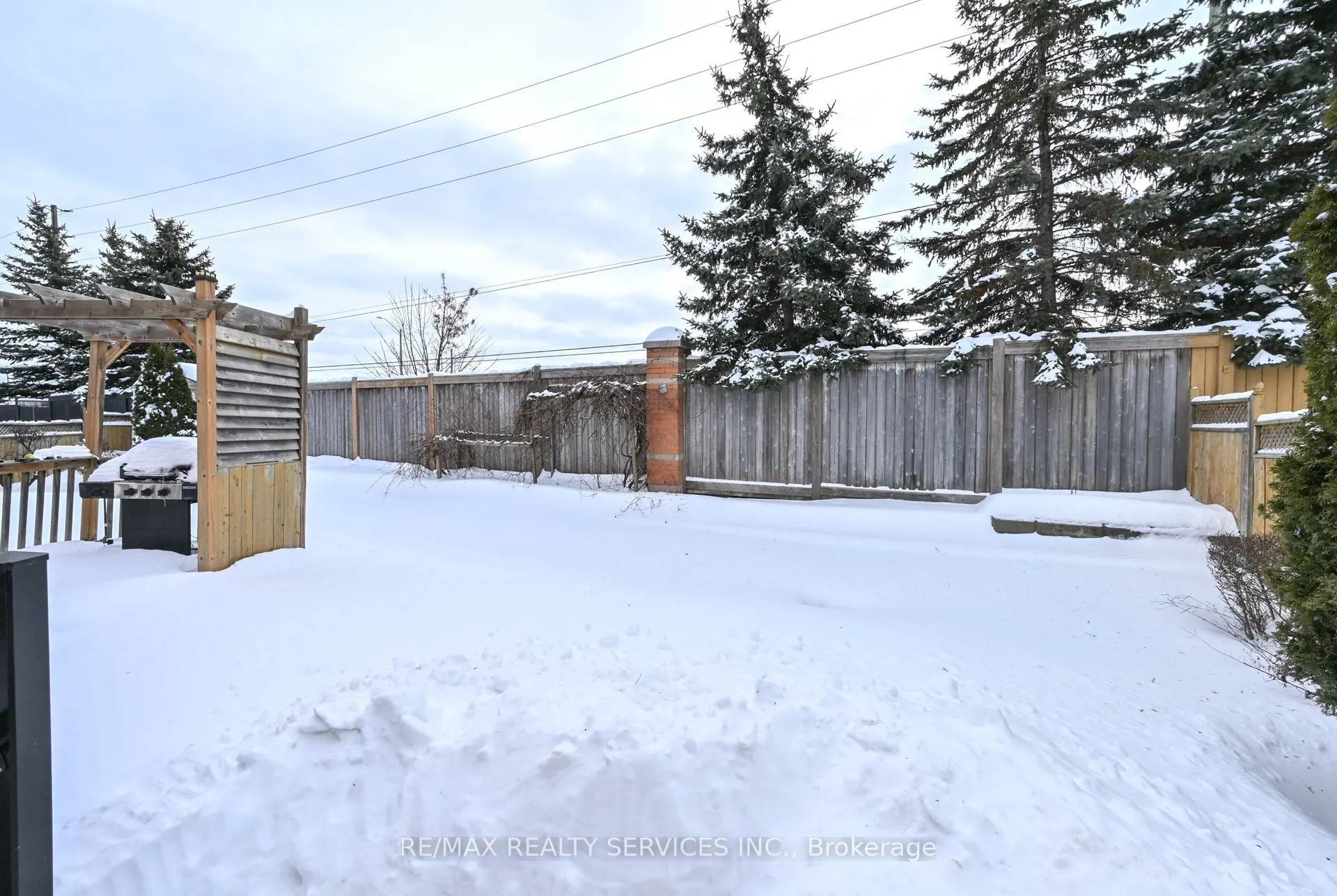 42 Brambirch Crescent