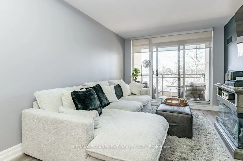 2391 CENTRAL PARK Drive #209