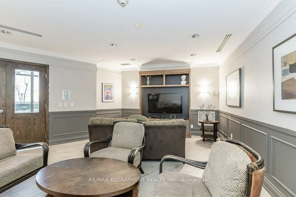 2391 CENTRAL PARK Drive #209