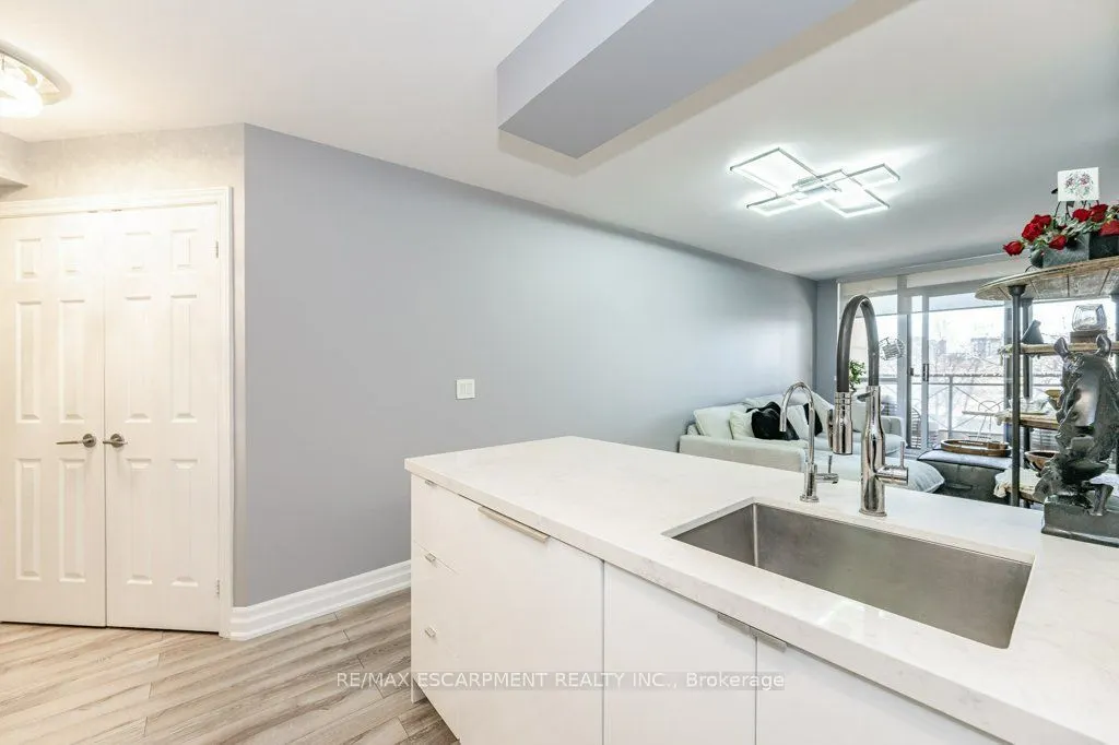 2391 CENTRAL PARK Drive #209