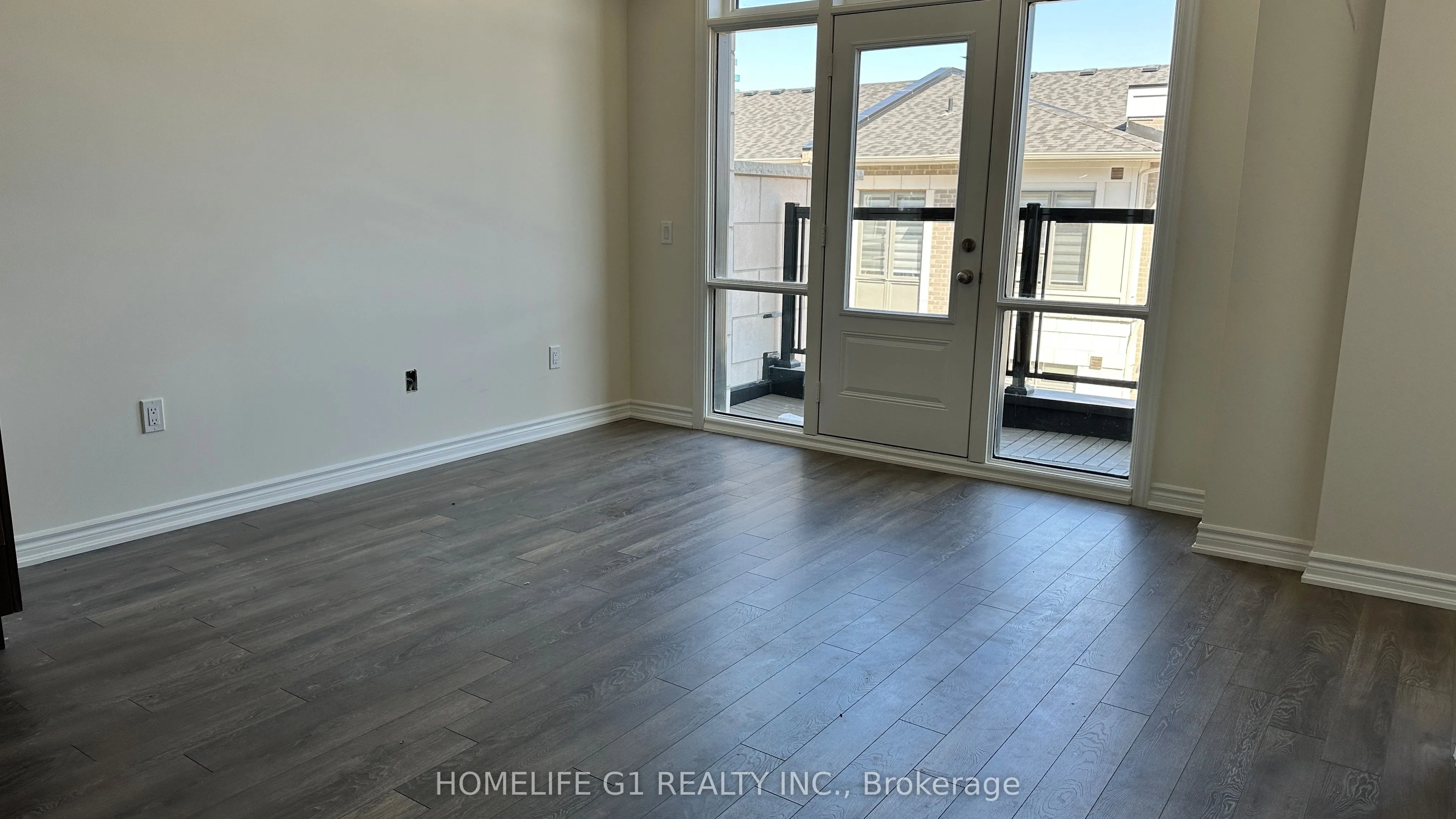 30 Halliford Place #213